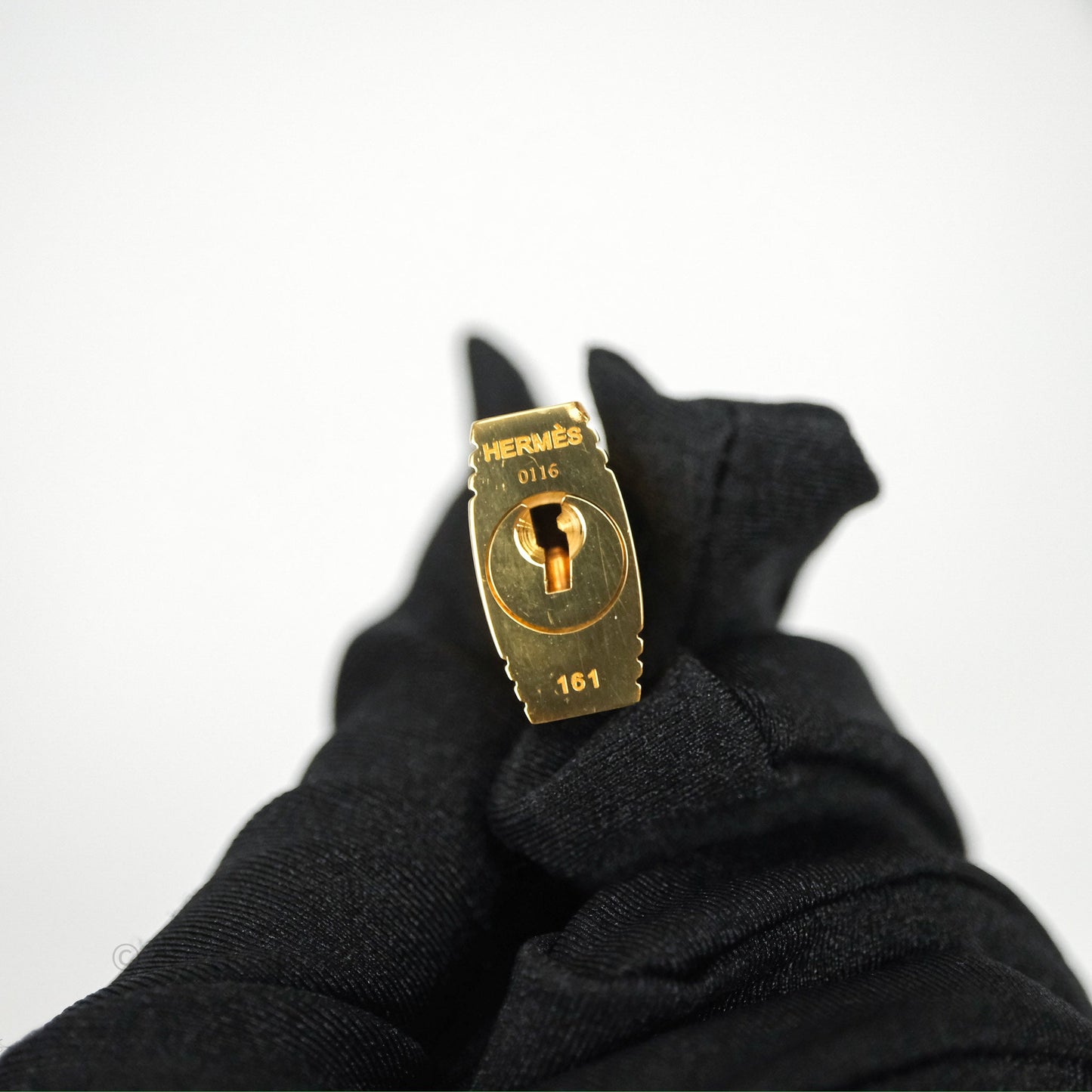Hermès Kelly 28 Gris Mouette 4Z Togo Gold Hardware