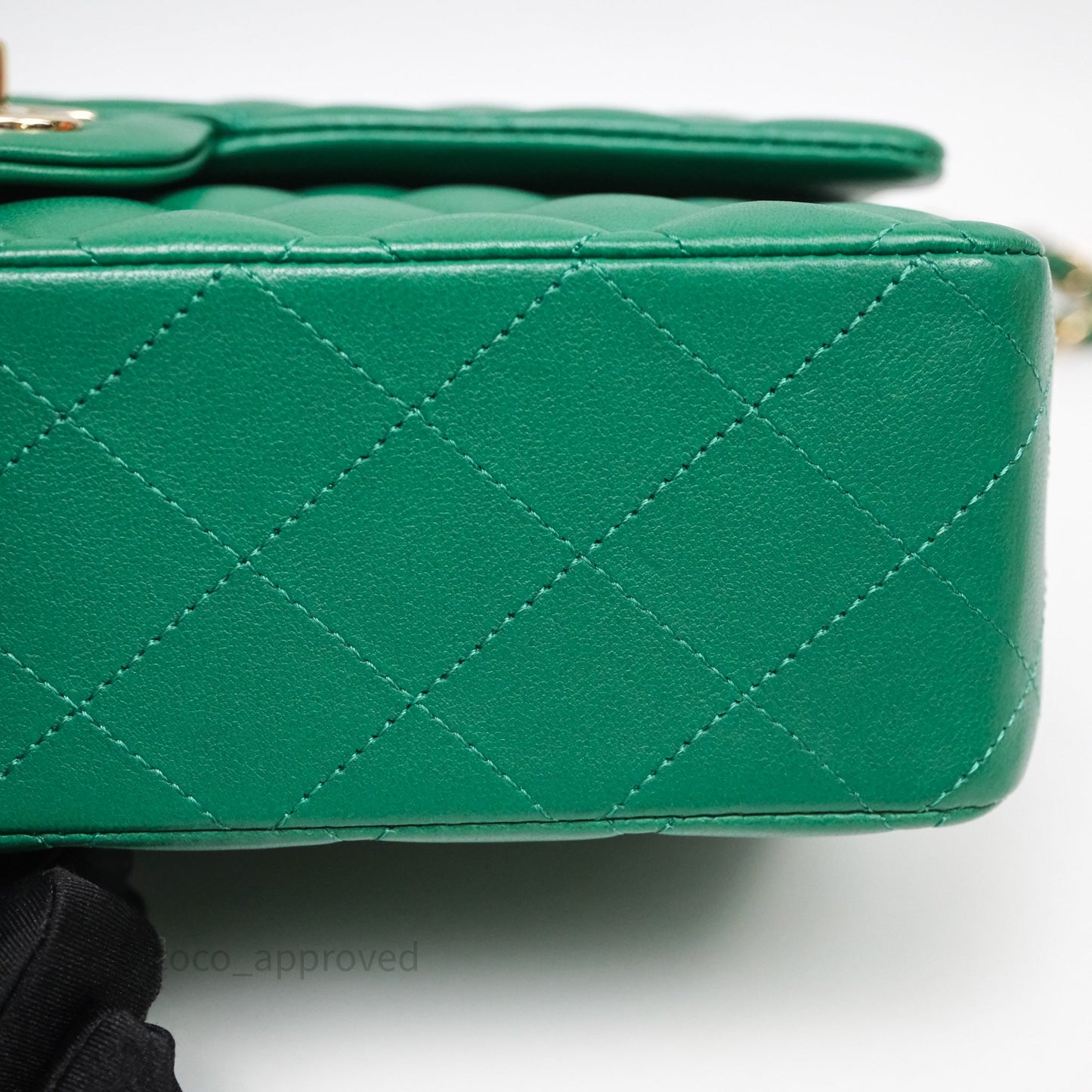 Chanel Classic M/L Medium Flap Quilted Green Lambskin Gold Hardware