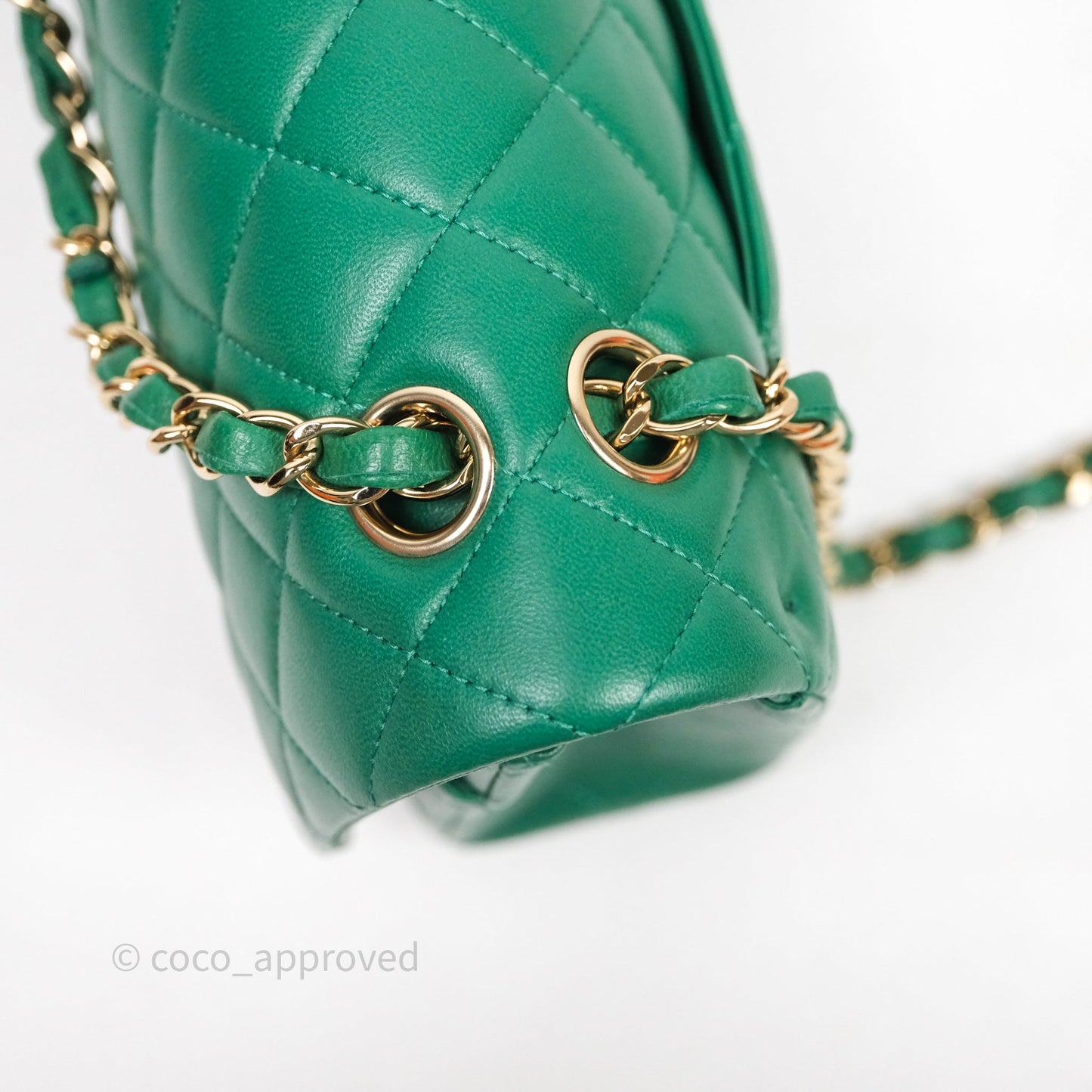 Chanel Classic M/L Medium Flap Quilted Green Lambskin Gold Hardware
