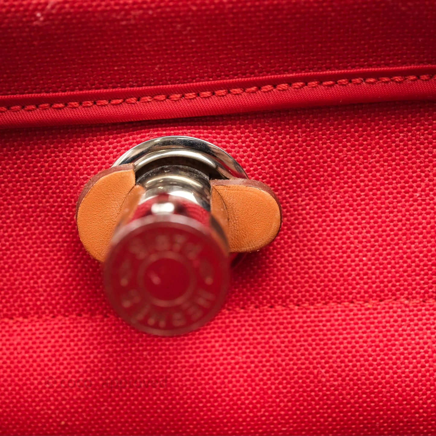 Hermès Herbag Zip 39 Red/Natural Canvas Palladium Hardware