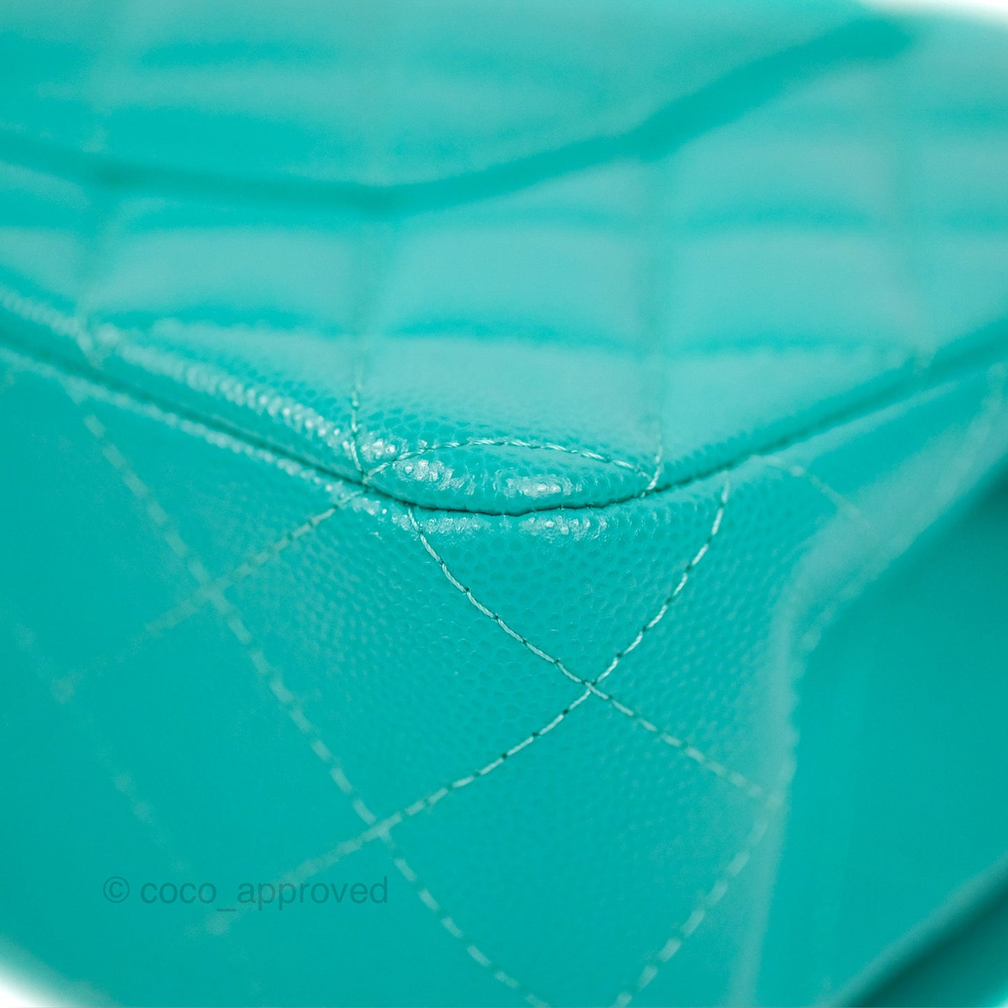 Chanel Classic M/L Medium Flap Quilted Green Caviar Gold Hardware