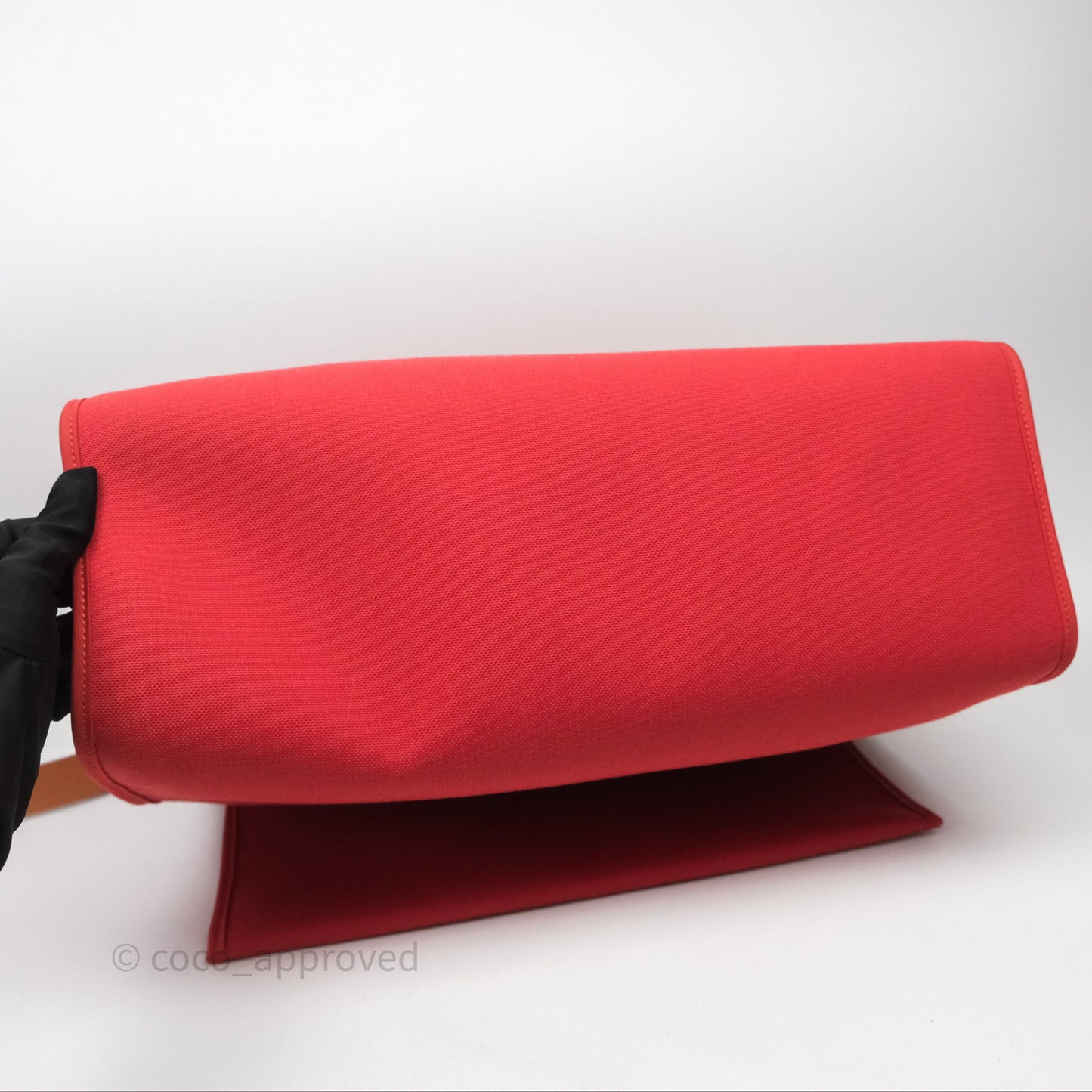Hermès Herbag Zip 39 Red/Natural Canvas Palladium Hardware