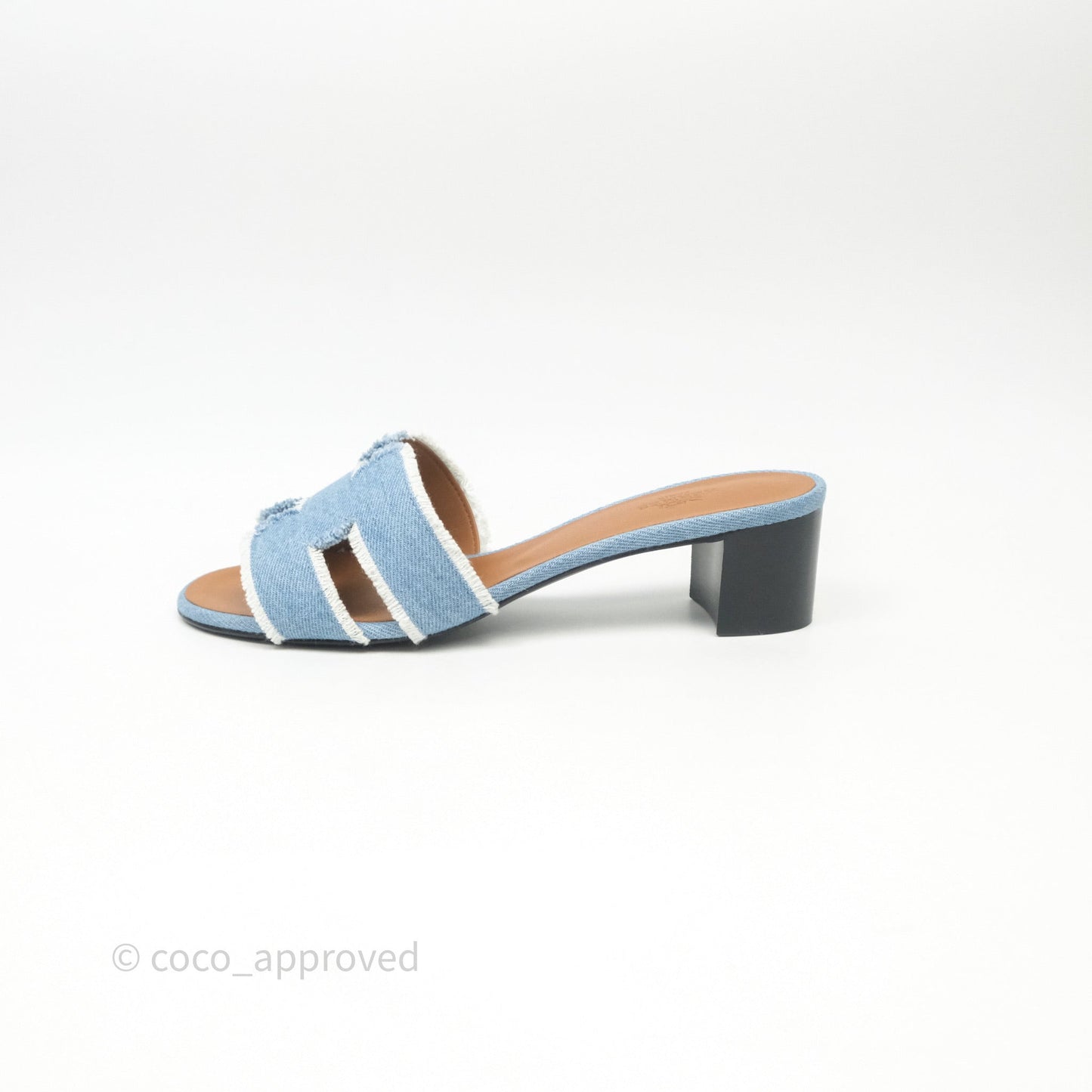 Hermès Oasis Denim Bleu Clair Sandals Size 37.5