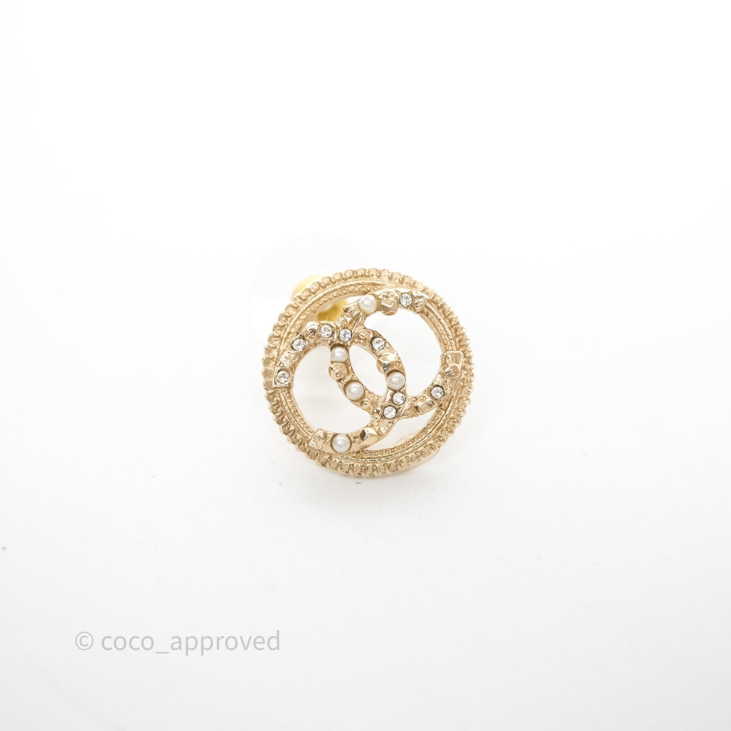 Chanel Round CC Crystals Pearl Earrings Gold Tone 19V