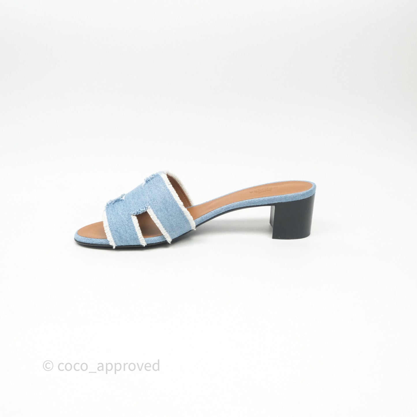 Hermès Oasis Denim Bleu Clair Sandals Size 37.5
