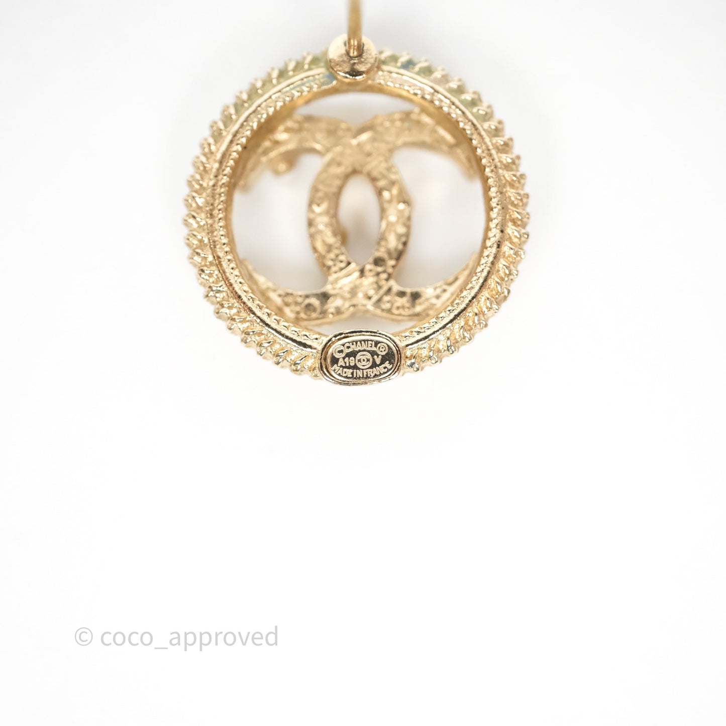 Chanel Round CC Crystals Pearl Earrings Gold Tone 19V