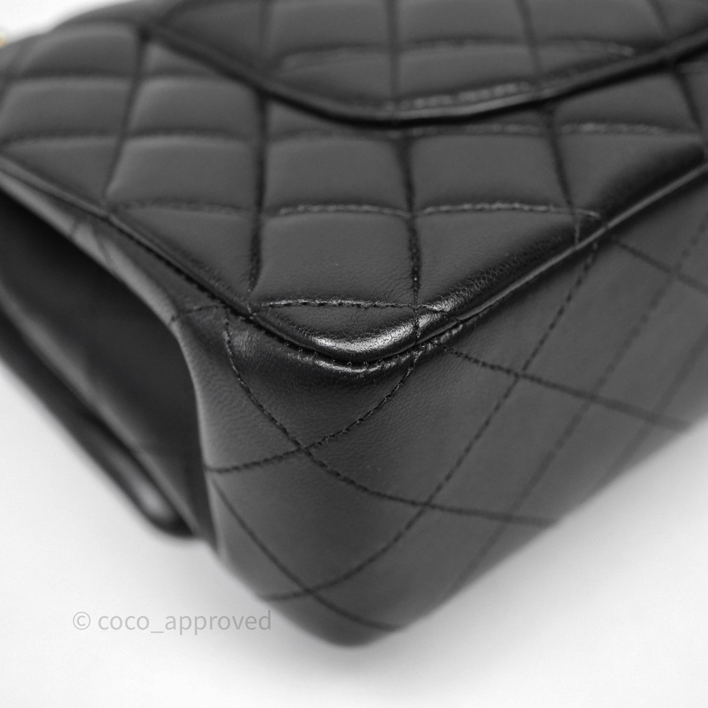 Chanel Classic M/L Medium Flap Quilted Black Lambskin Gold Hardware