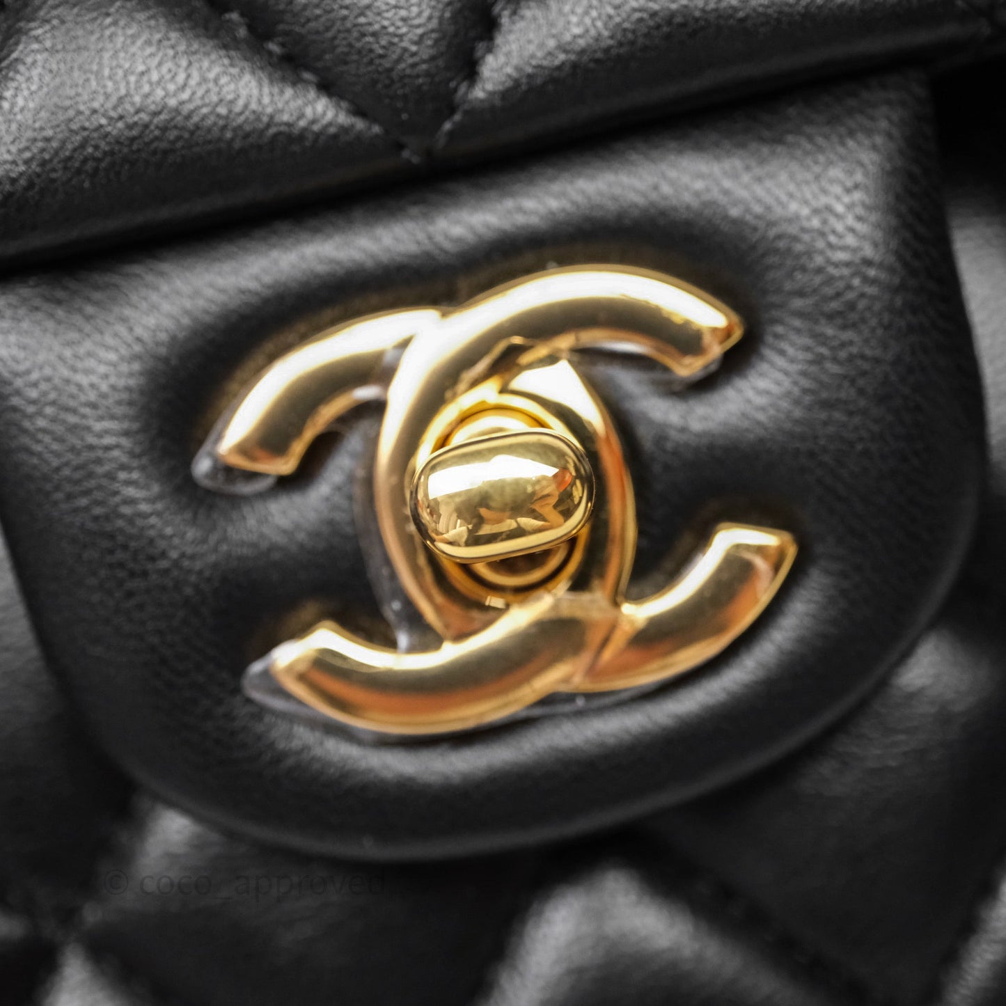 Chanel Classic M/L Medium Flap Quilted Black Lambskin Gold Hardware