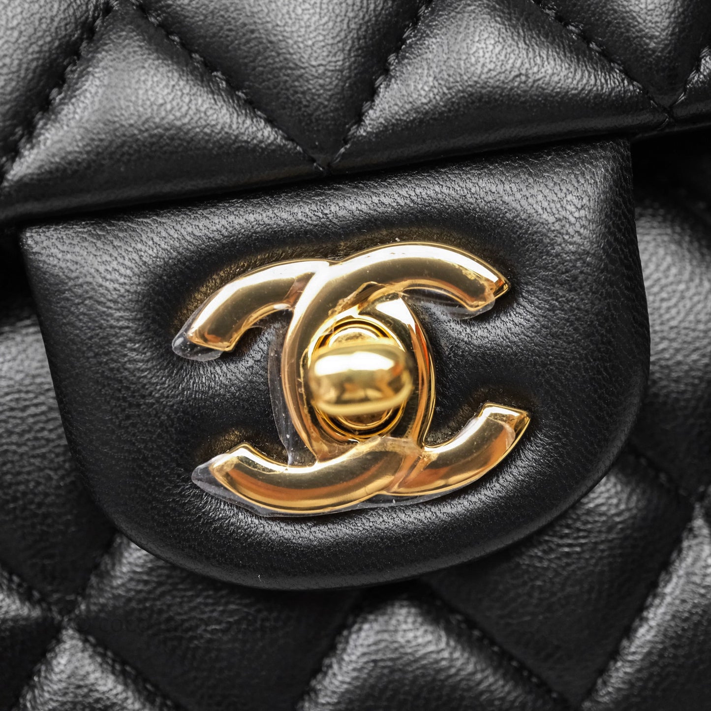 Chanel Classic M/L Medium Flap Quilted Black Lambskin Gold Hardware