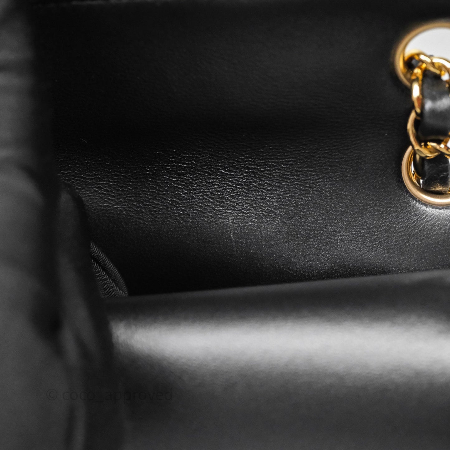 Chanel Classic M/L Medium Flap Quilted Black Lambskin Gold Hardware