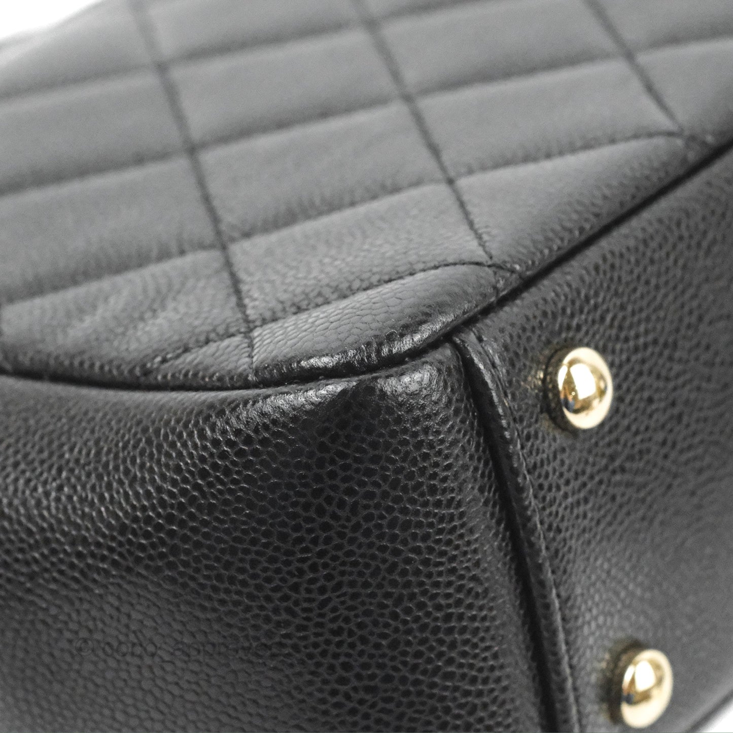 Chanel Quilted Medium Business Affinity Flap Black Caviar Gold Hardware