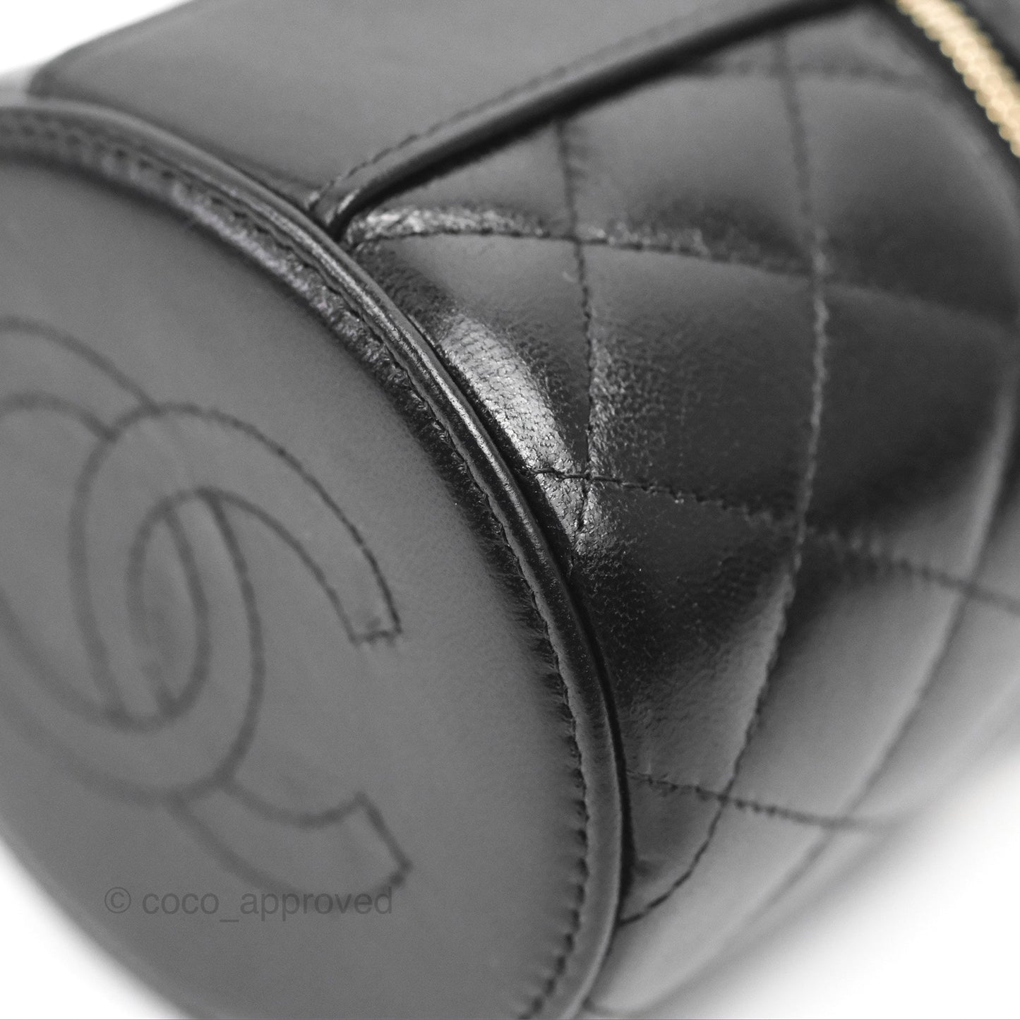 Chanel Mini Top Handle Vanity Case Black Shiny Lambskin Gold Hardware 22S