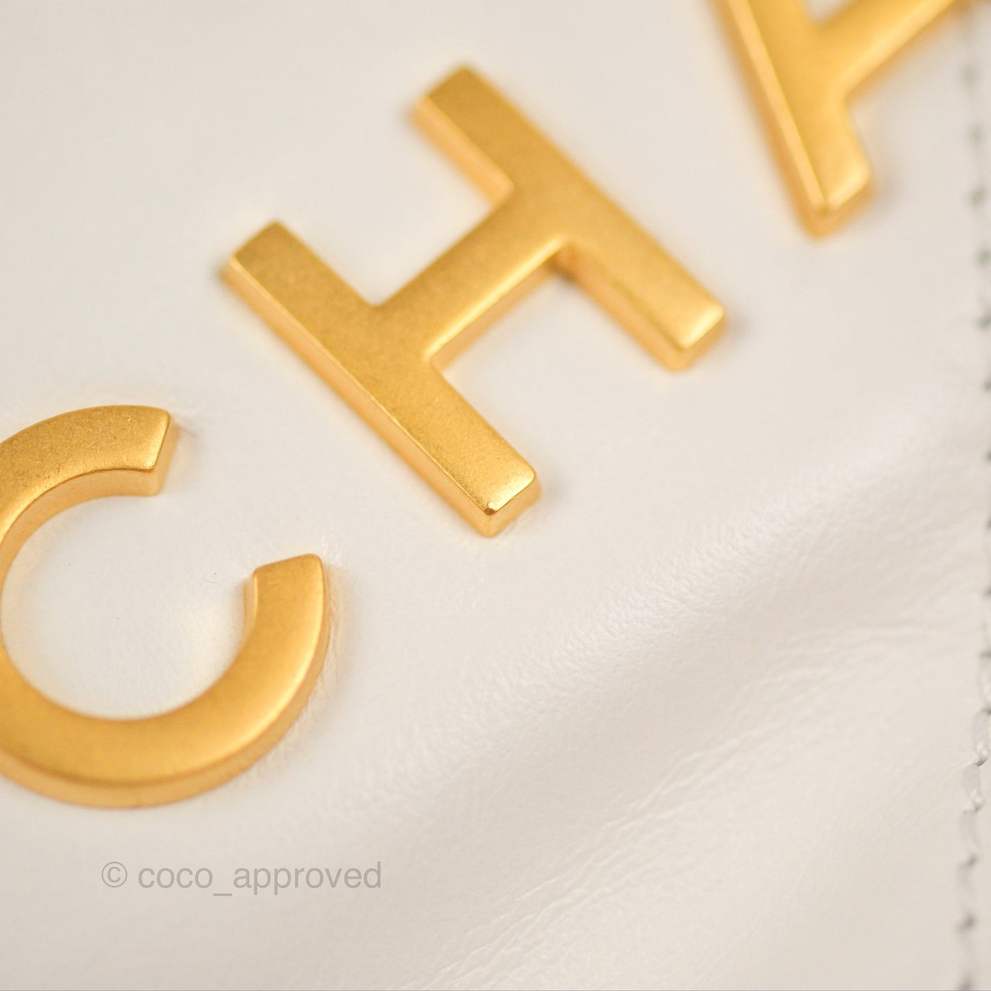 Chanel 22 Mini Bag White Crumpled Calfskin
