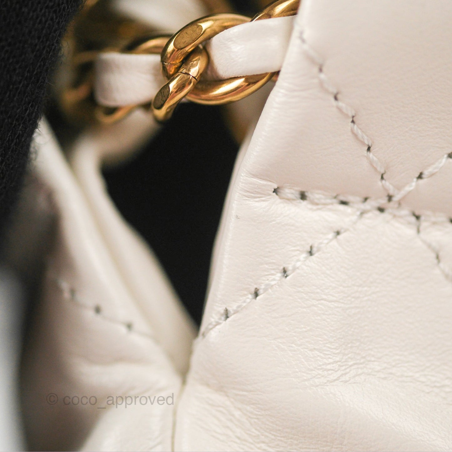 Chanel 22 Mini Bag White Crumpled Calfskin
