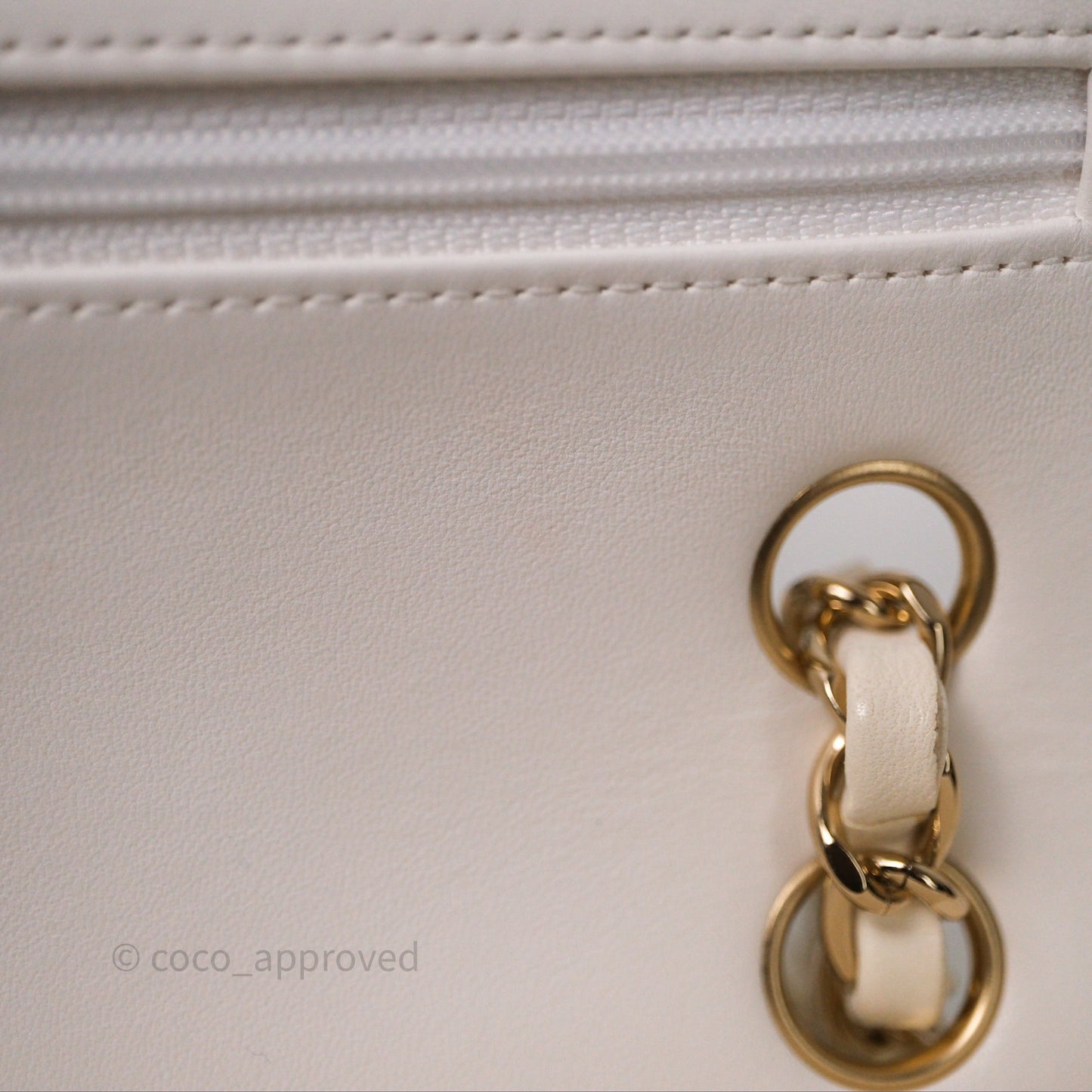 Chanel Classic M/L Medium Flap Quilted Ivory White Lambskin Gold Hardware