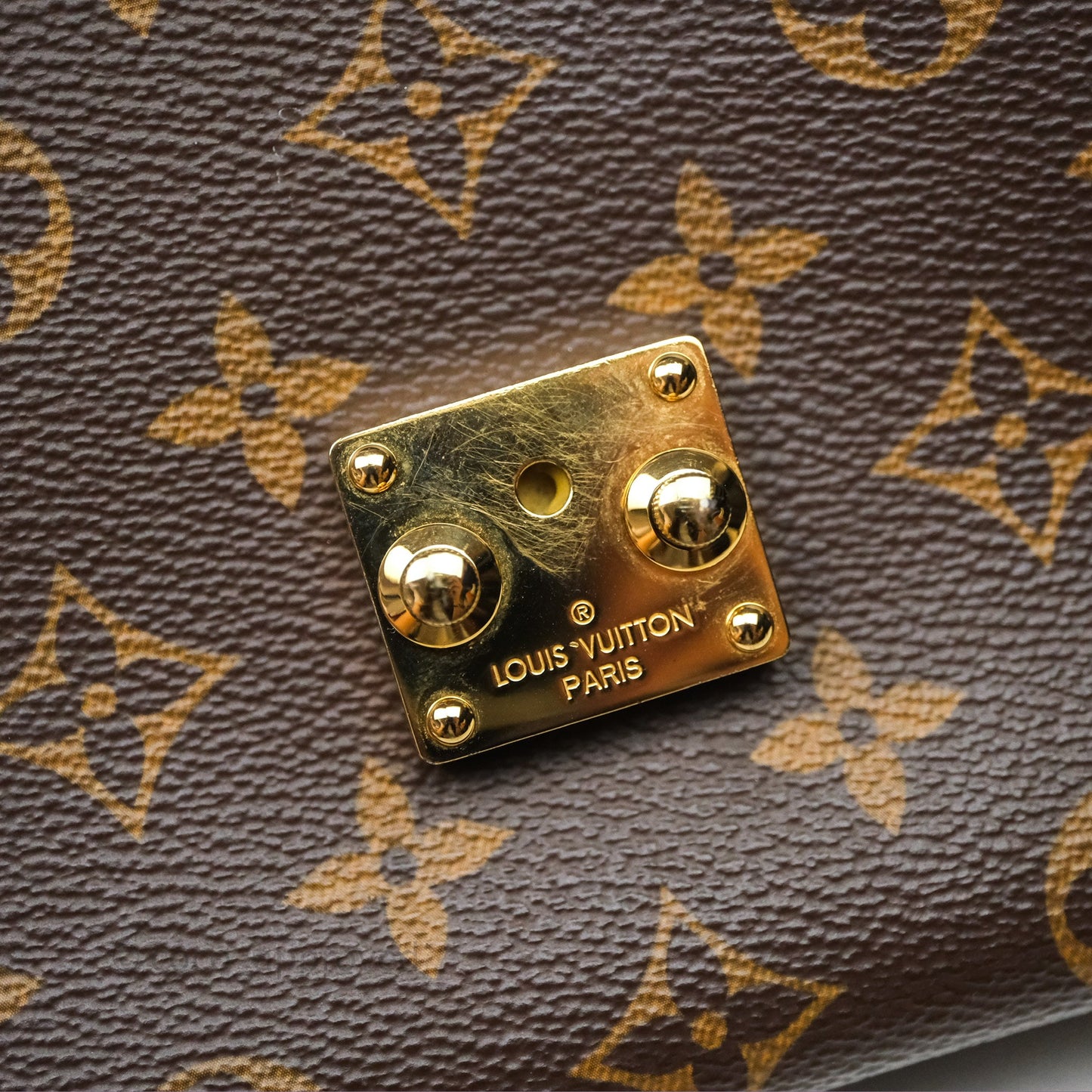 Louis Vuitton Pochette Metis Monogram