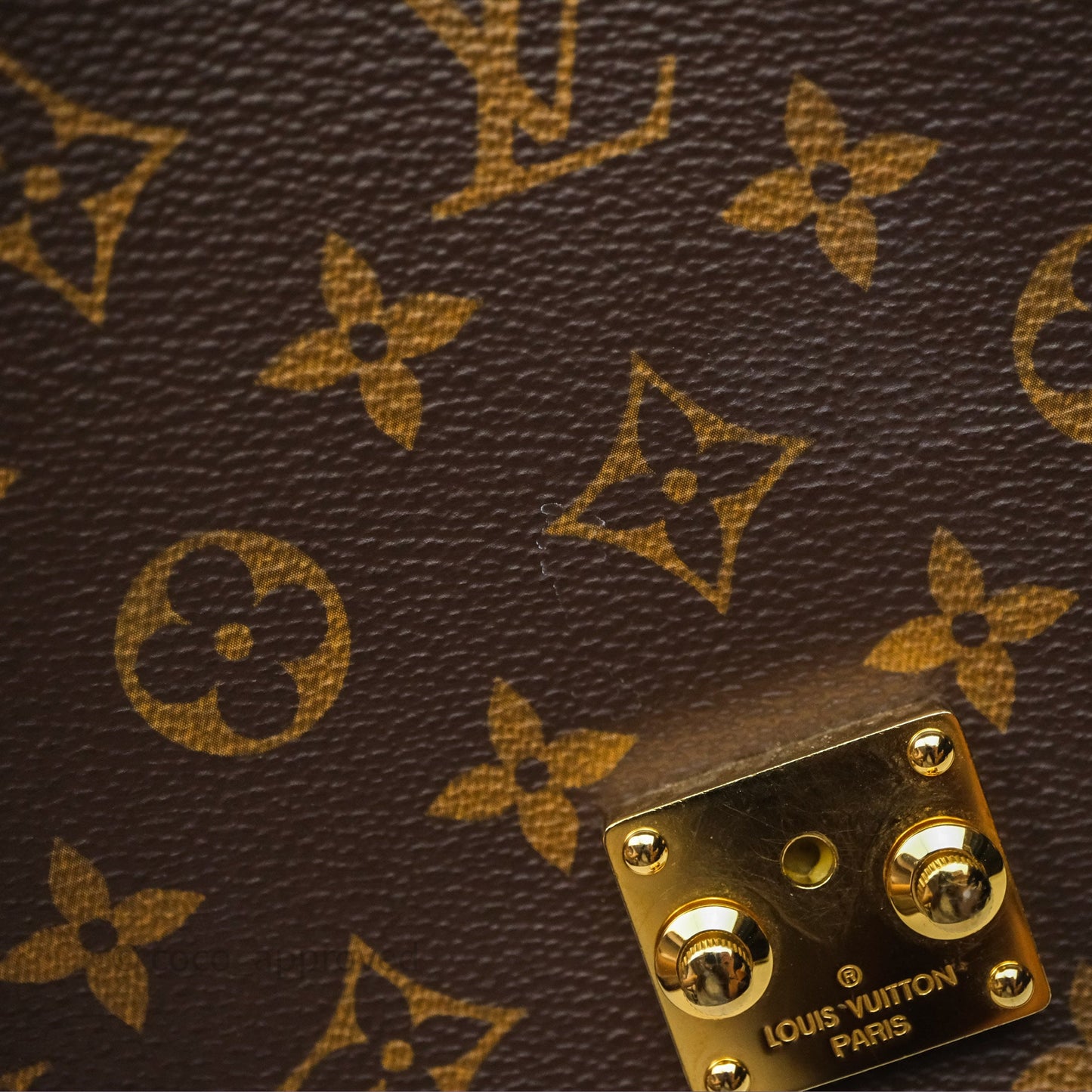 Louis Vuitton Pochette Metis Monogram