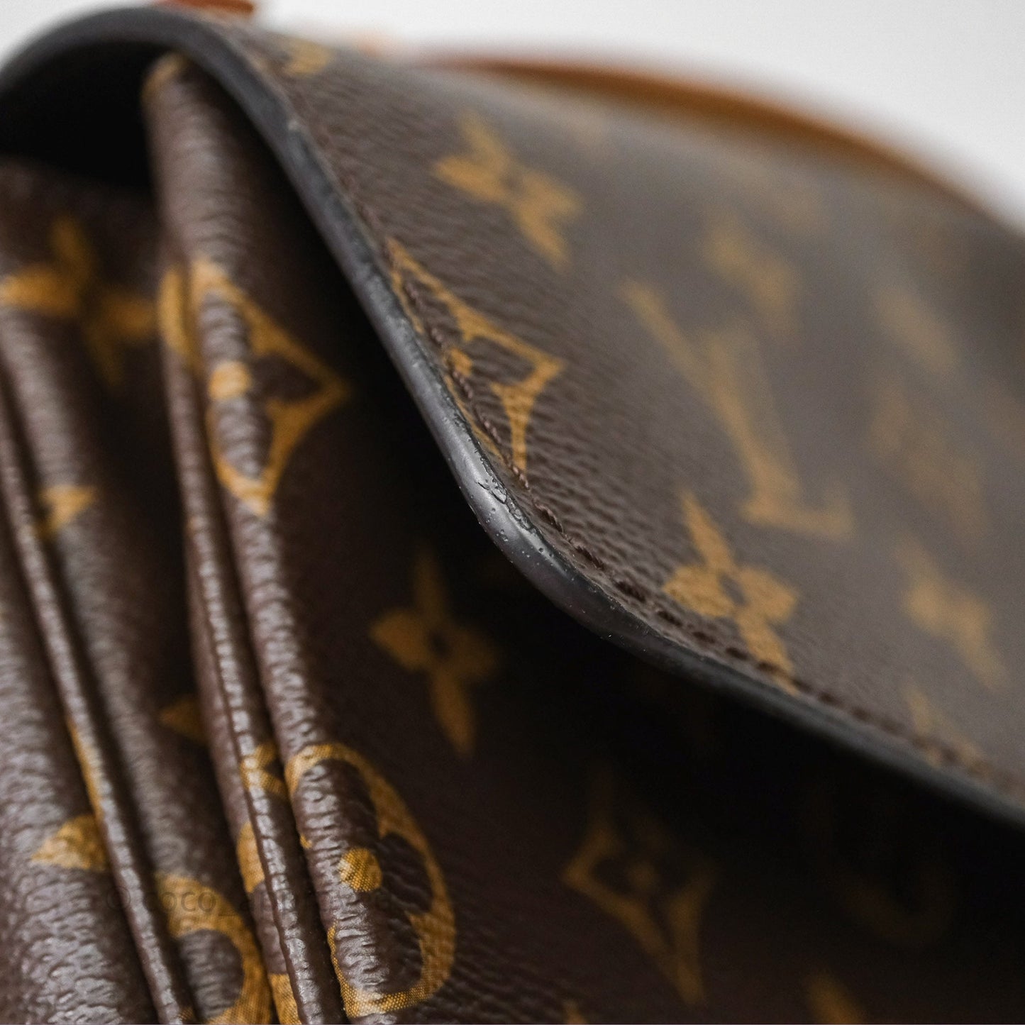 Louis Vuitton Pochette Metis Monogram