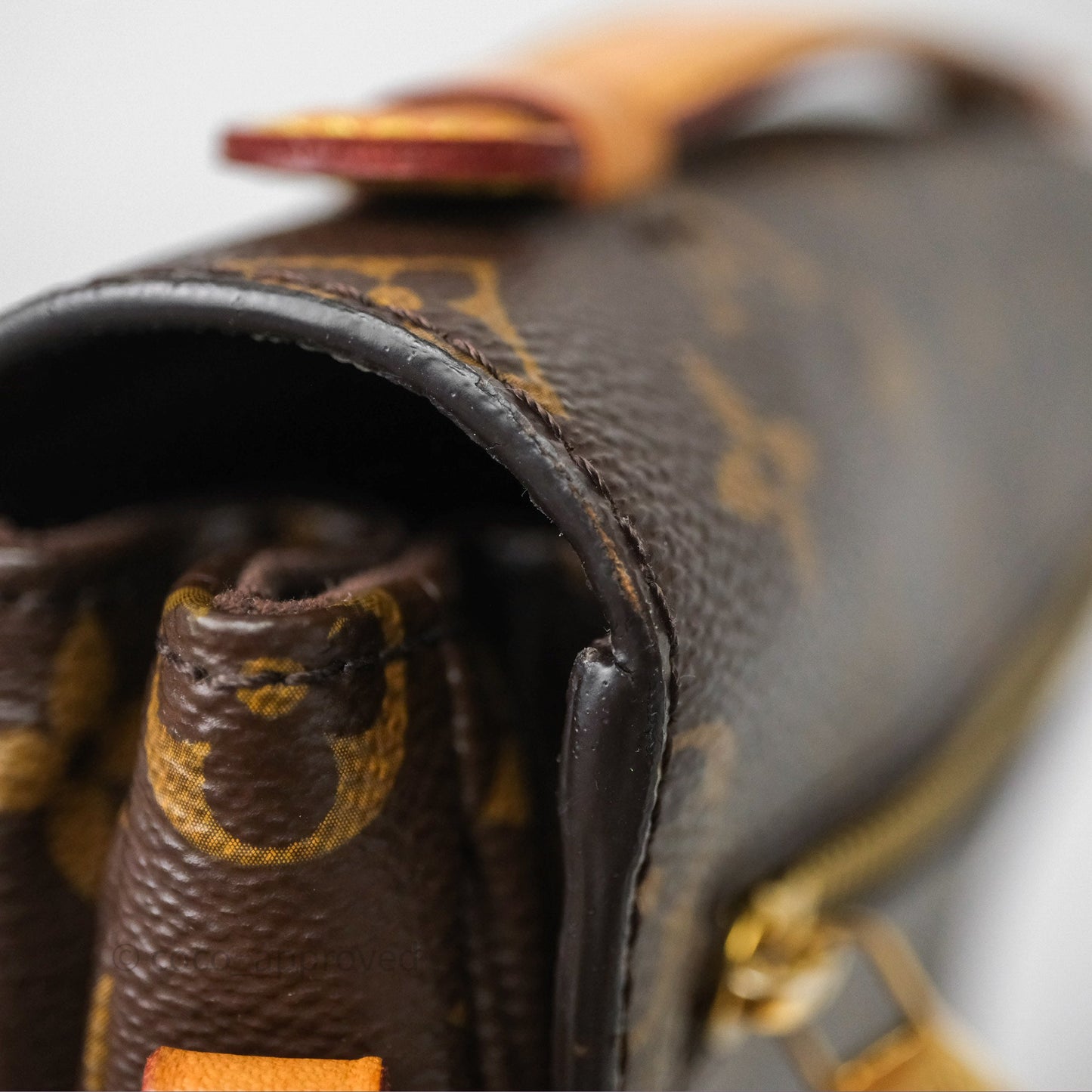 Louis Vuitton Pochette Metis Monogram