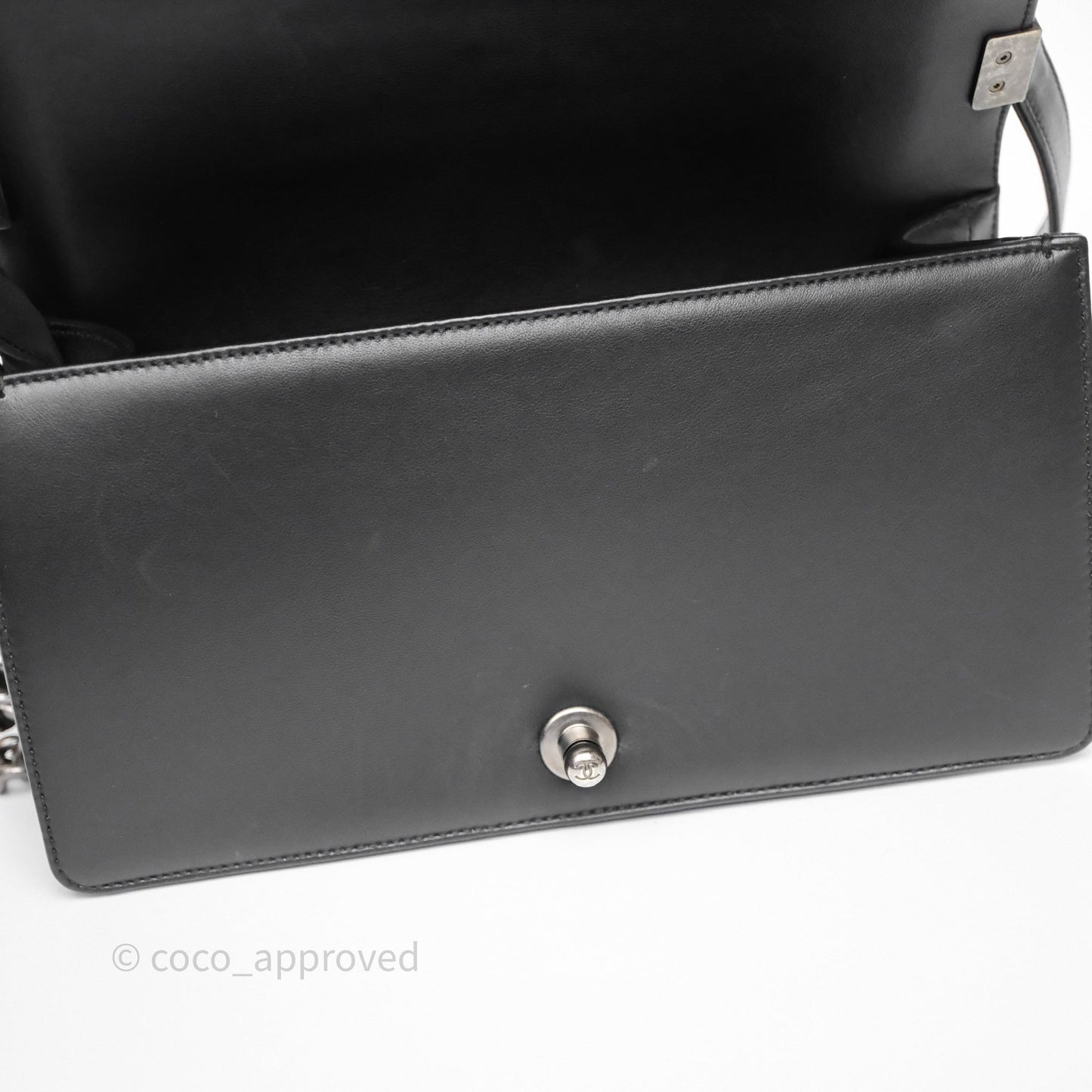 Chanel Quilted Medium Boy Black Calfskin Ruthenium Hardware