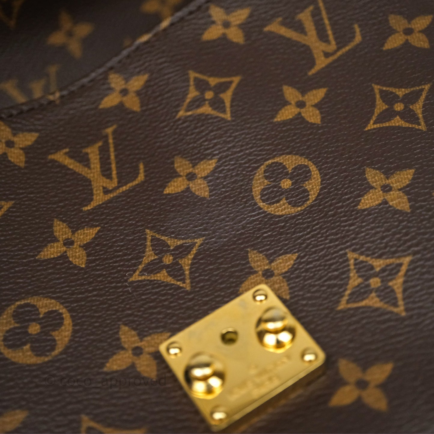 Louis Vuitton Pochette Metis Monogram