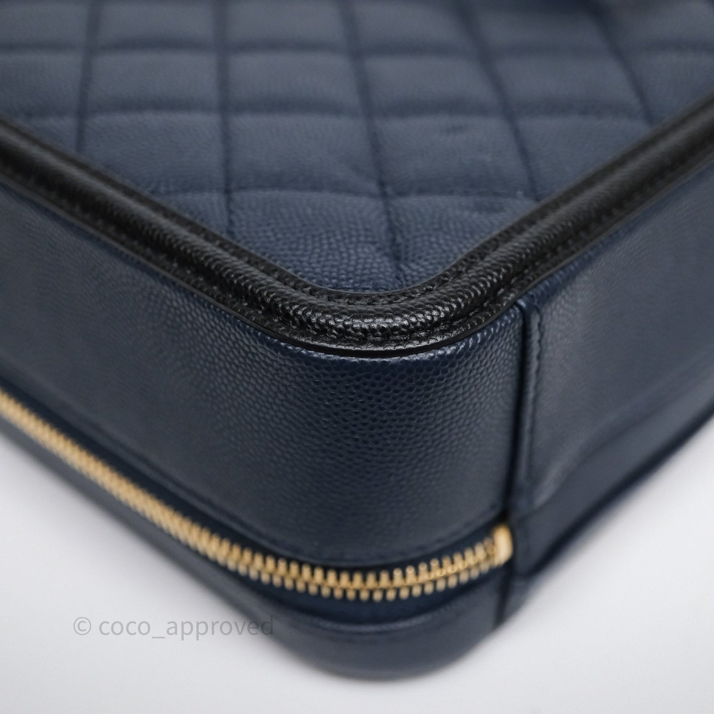 Chanel Quilted Medium CC Filigree Vanity Case Dark Navy Caviar Gold Hardware