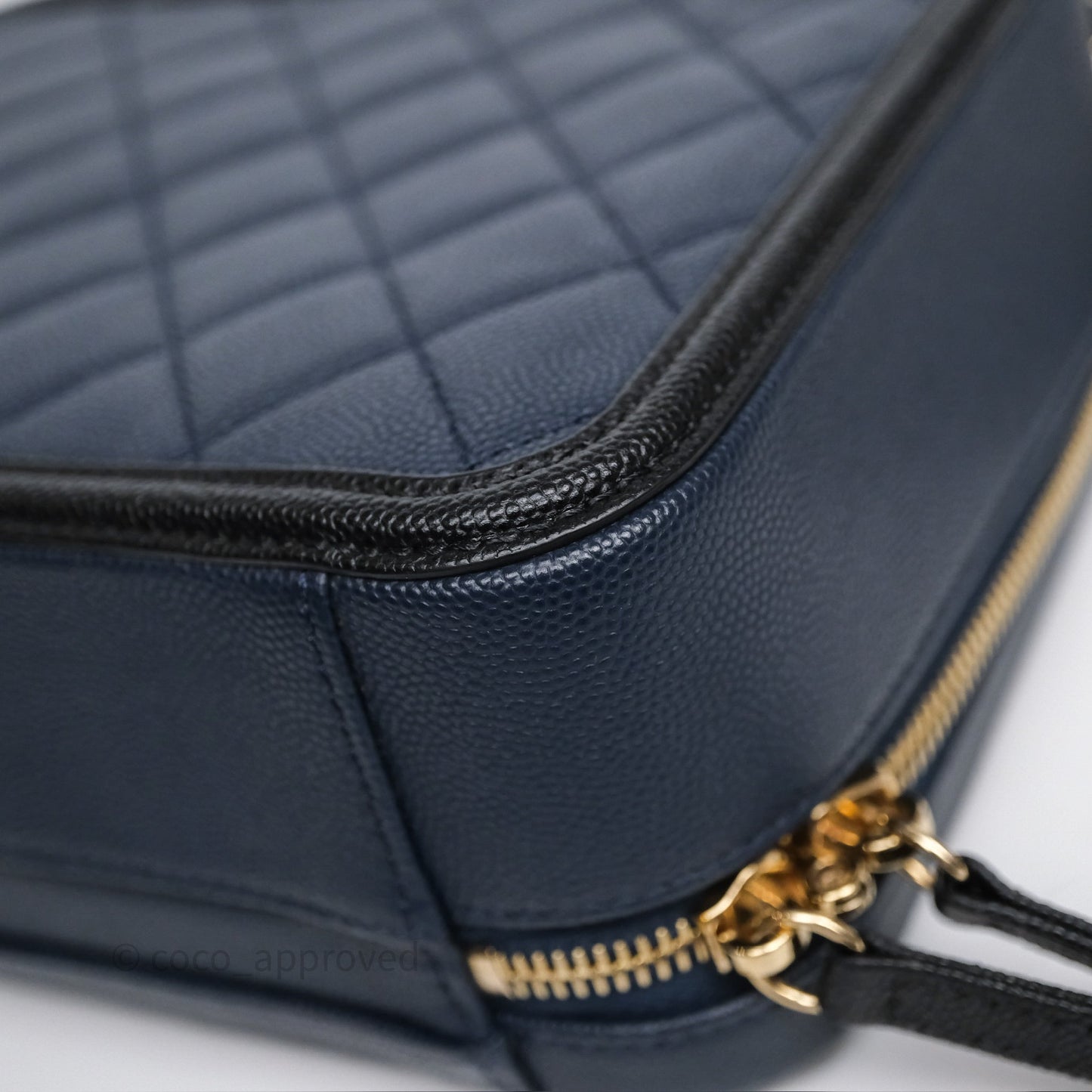 Chanel Quilted Medium CC Filigree Vanity Case Dark Navy Caviar Gold Hardware