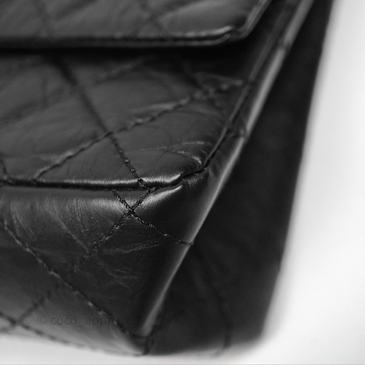 Chanel Reissue 226 Quilted Aged Calfskin Black Aged Gold Hardware