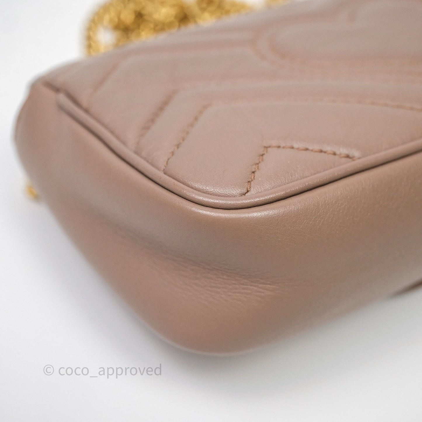 Gucci GG Marmont Matelassé Leather Super Mini Bag Dusty Pink