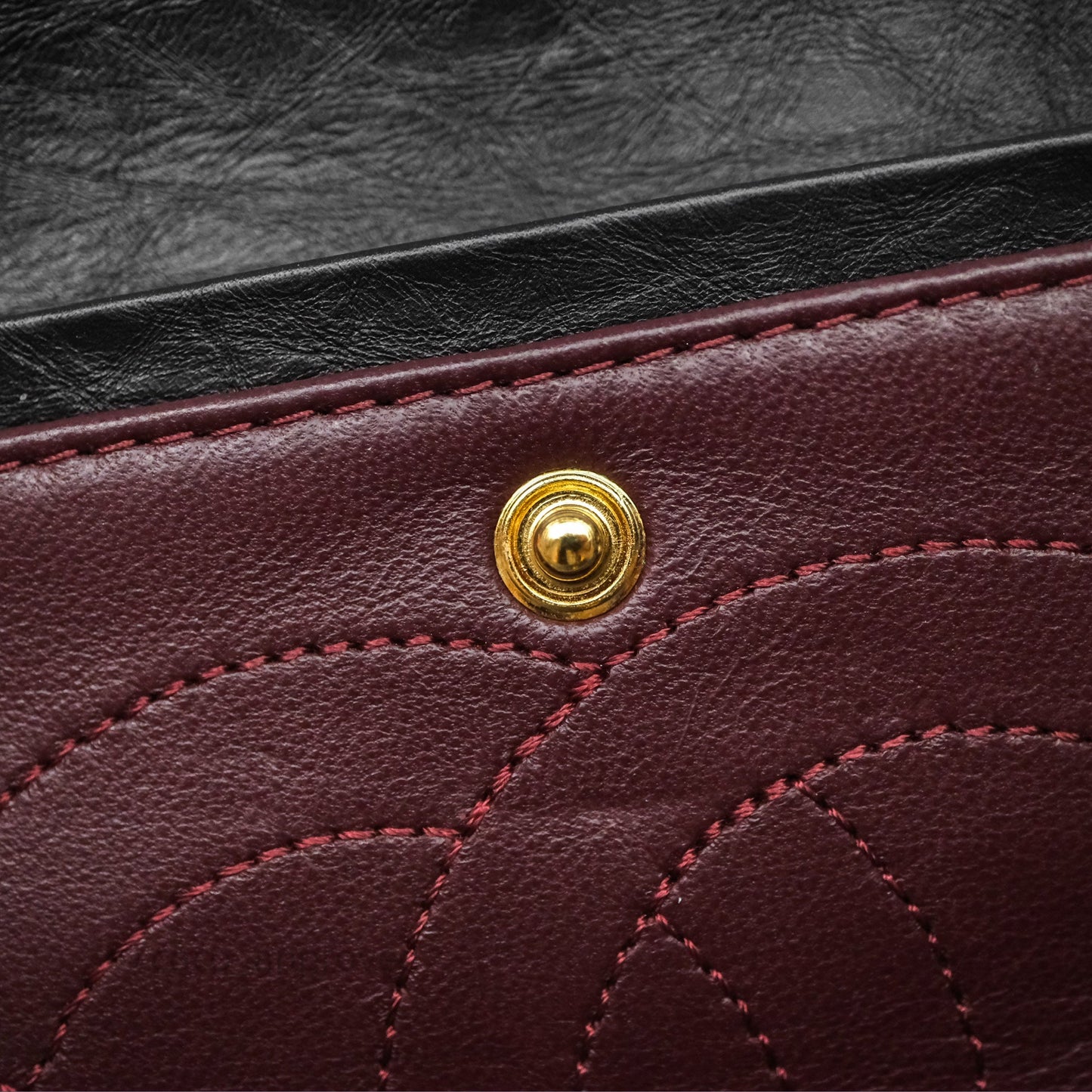 Chanel Reissue 226 Quilted Aged Calfskin Black Aged Gold Hardware
