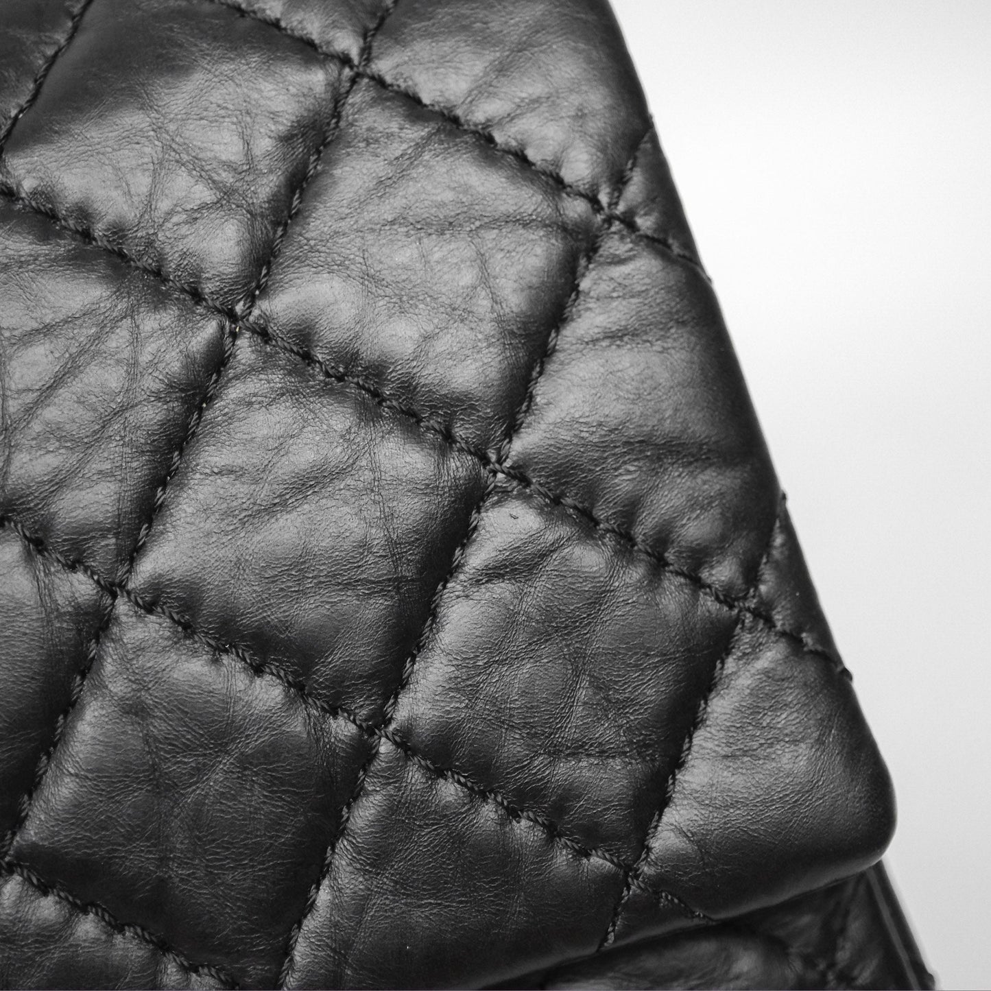 Chanel Reissue 226 Quilted Aged Calfskin Black Aged Gold Hardware