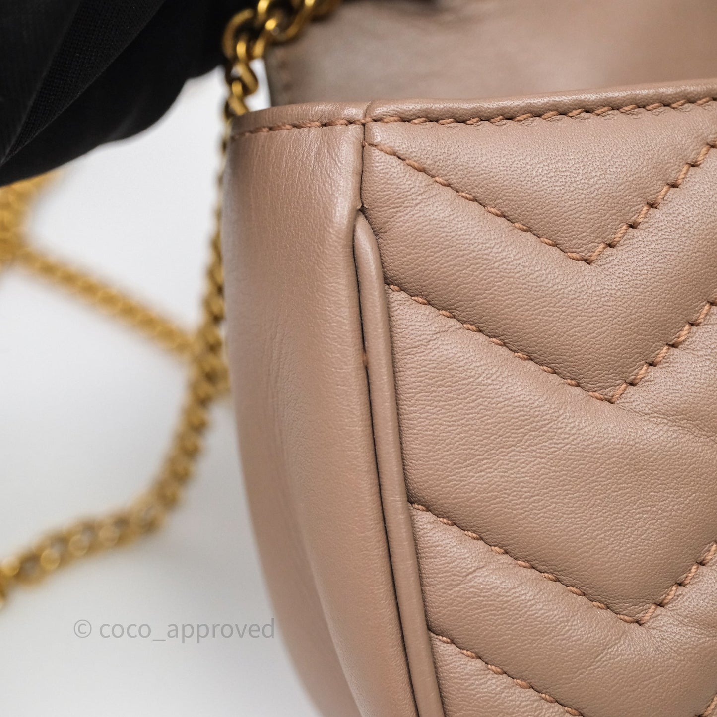 Gucci GG Marmont Matelassé Leather Super Mini Bag Dusty Pink