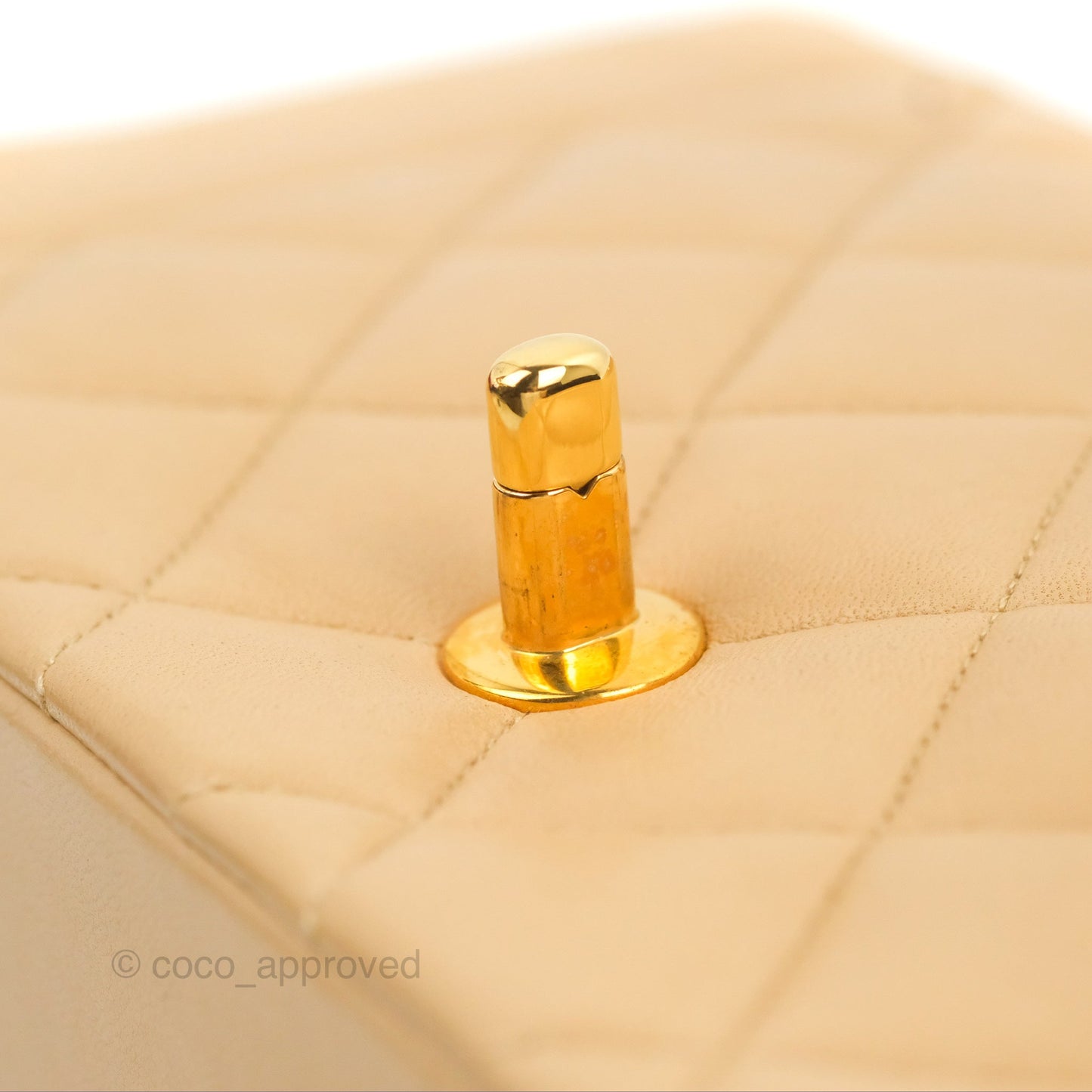 Chanel Vintage Small Quilted Classic Diana Flap Bag Beige Lambskin 24K Gold Hardware
