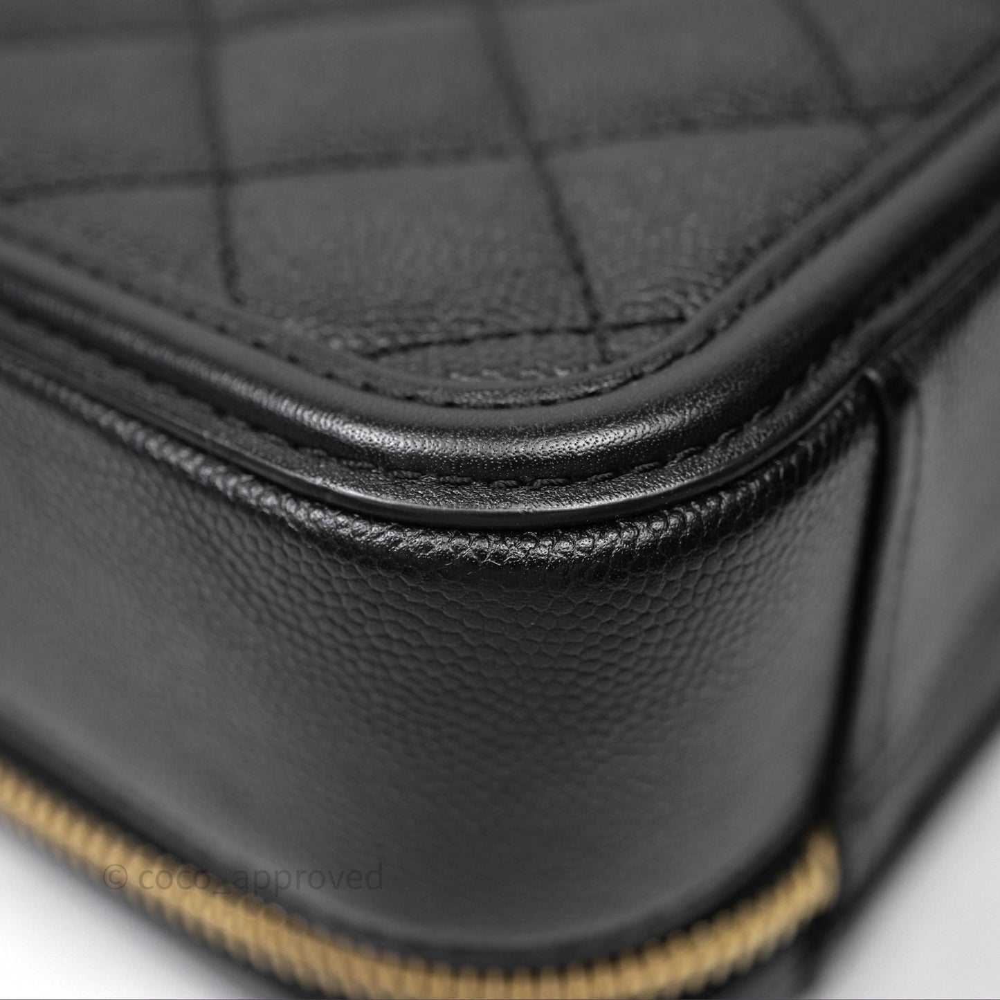 Chanel Quilted Medium CC Filigree Vanity Case Black Caviar Aged Gold Hardware