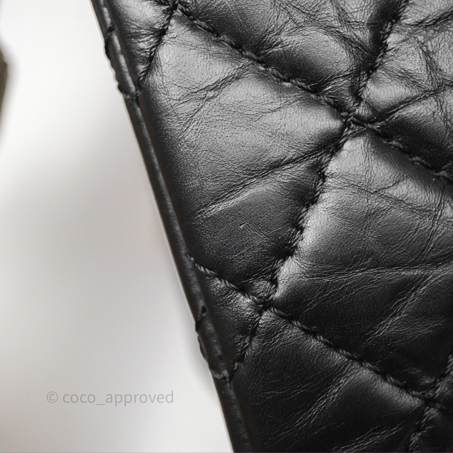 Chanel Reissue 226 Quilted Aged Calfskin Black Aged Gold Hardware