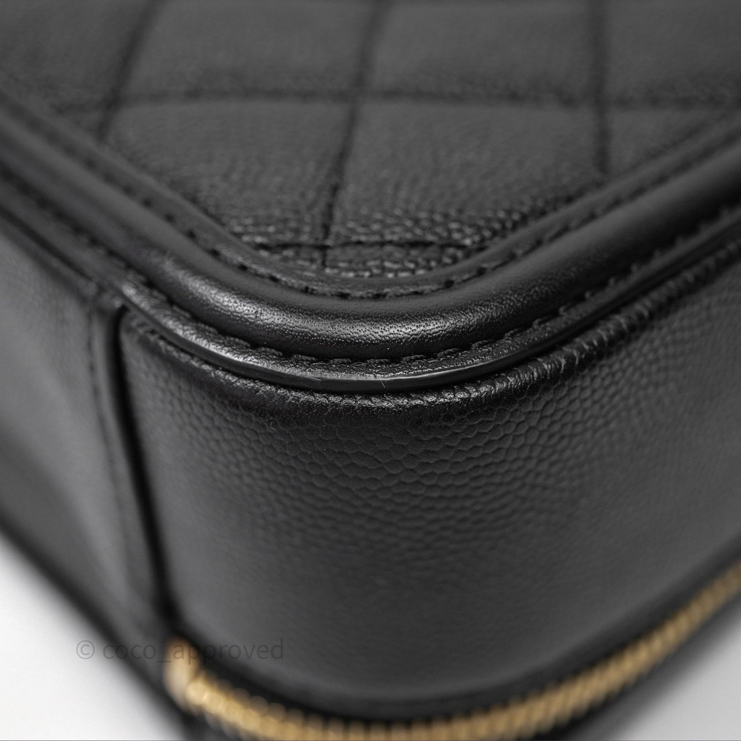 Chanel Quilted Medium CC Filigree Vanity Case Black Caviar Aged Gold Hardware