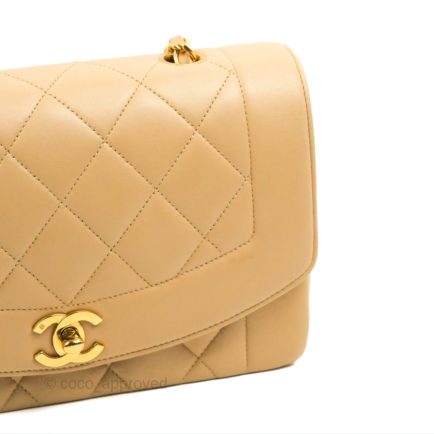 Chanel Vintage Small Quilted Classic Diana Flap Bag Beige Lambskin 24K Gold Hardware
