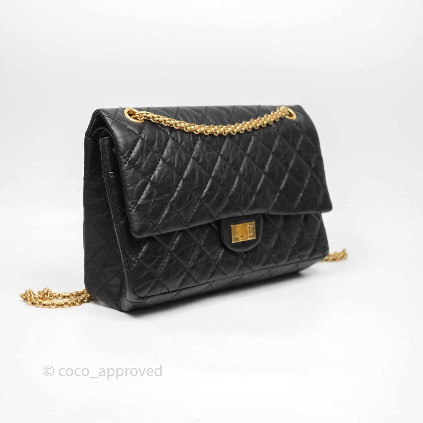 Chanel Reissue 226 Quilted Aged Calfskin Black Aged Gold Hardware