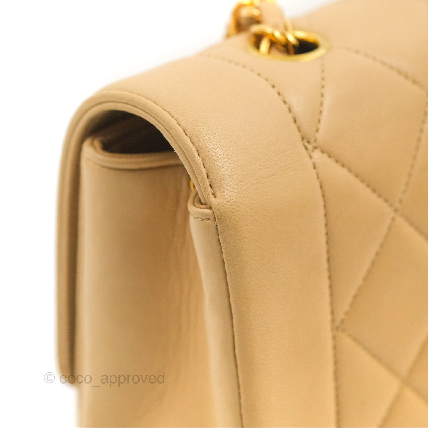 Chanel Vintage Small Quilted Classic Diana Flap Bag Beige Lambskin 24K Gold Hardware