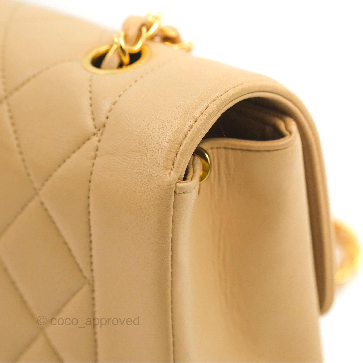 Chanel Vintage Small Quilted Classic Diana Flap Bag Beige Lambskin 24K Gold Hardware
