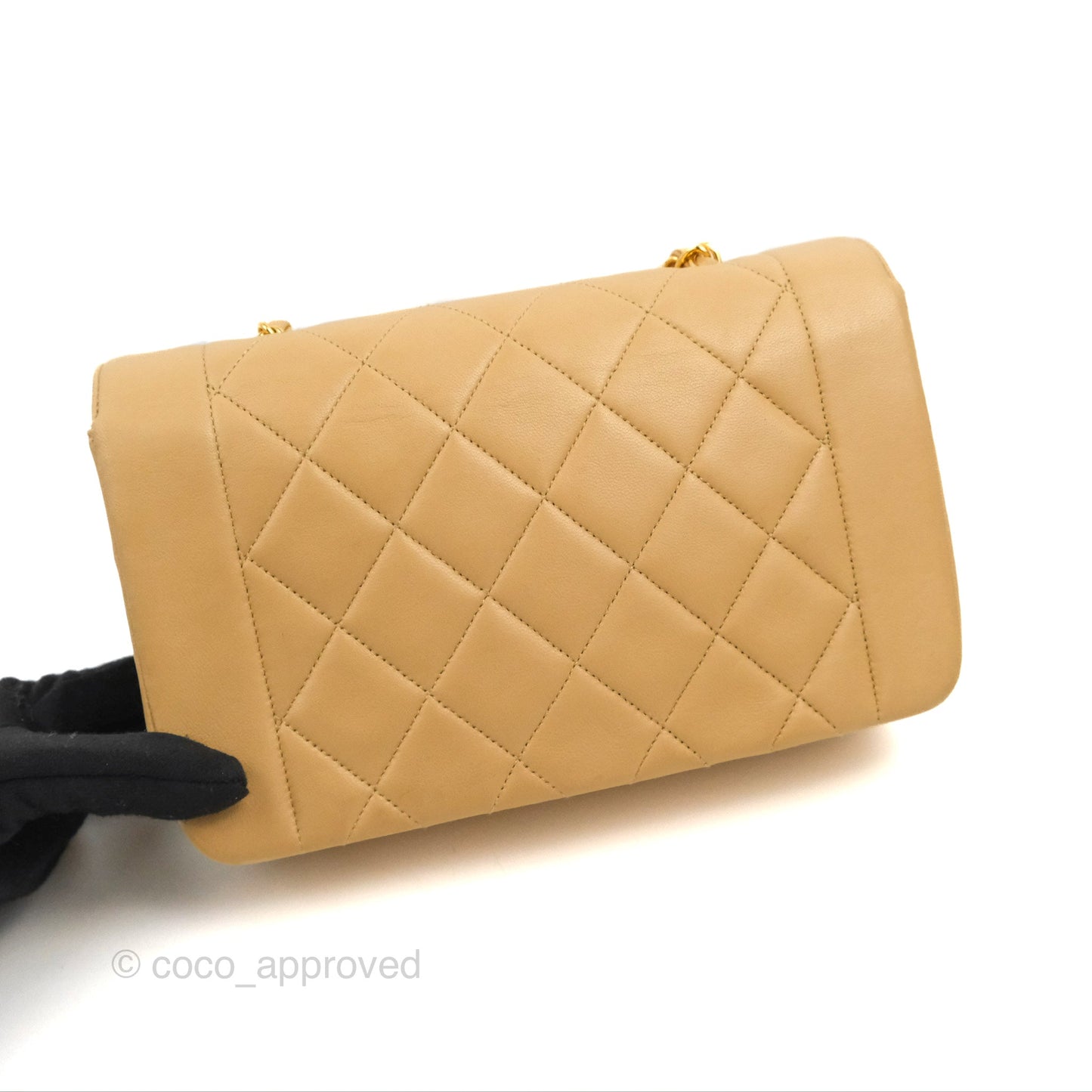 Chanel Vintage Small Quilted Classic Diana Flap Bag Beige Lambskin 24K Gold Hardware
