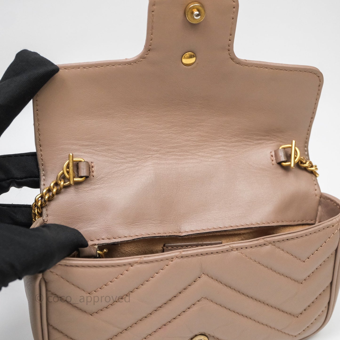Gucci GG Marmont Matelassé Leather Super Mini Bag Dusty Pink