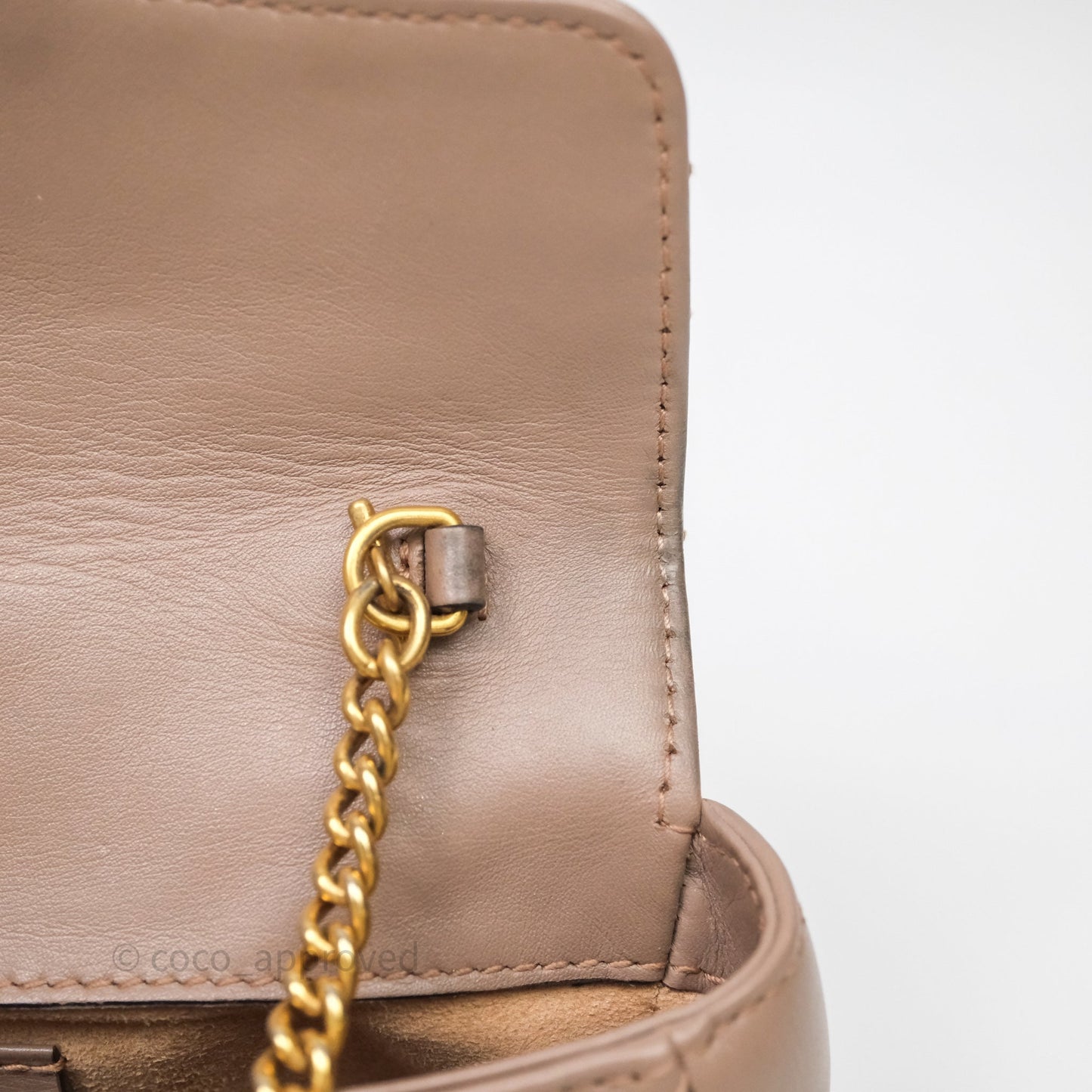 Gucci GG Marmont Matelassé Leather Super Mini Bag Dusty Pink
