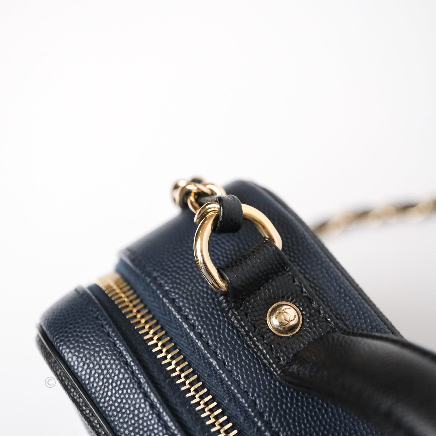 Chanel Quilted Medium CC Filigree Vanity Case Dark Navy Caviar Gold Hardware