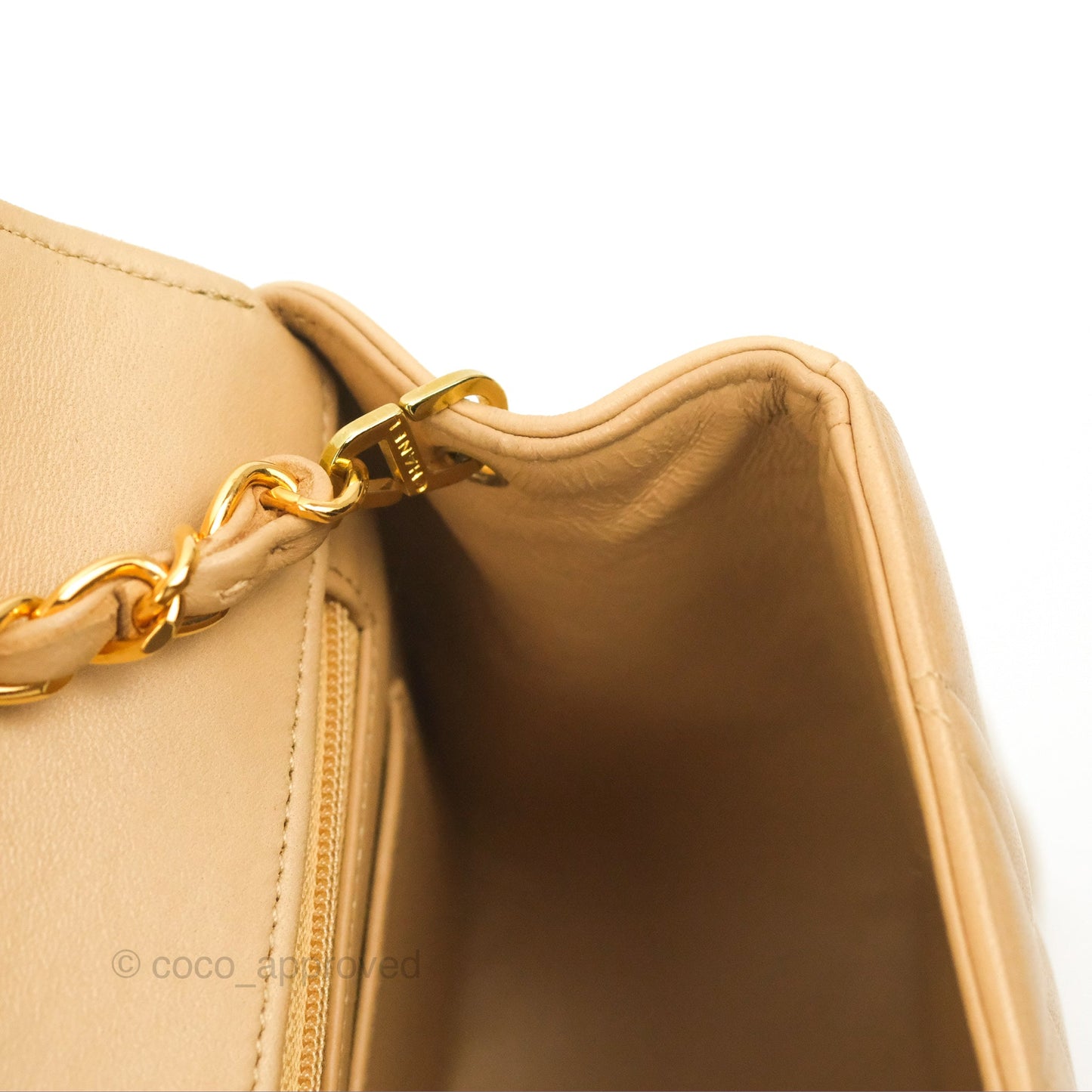 Chanel Vintage Small Quilted Classic Diana Flap Bag Beige Lambskin 24K Gold Hardware