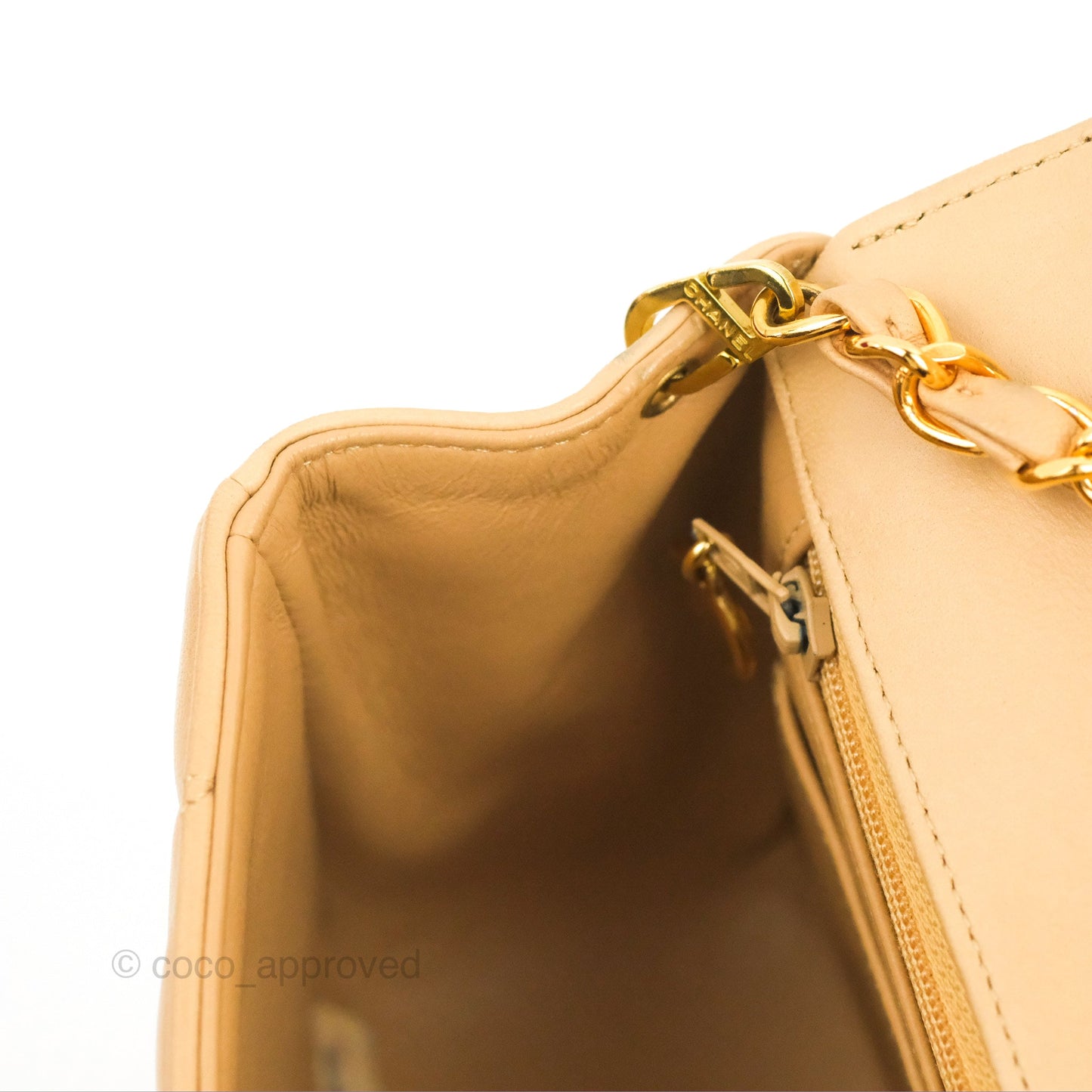 Chanel Vintage Small Quilted Classic Diana Flap Bag Beige Lambskin 24K Gold Hardware