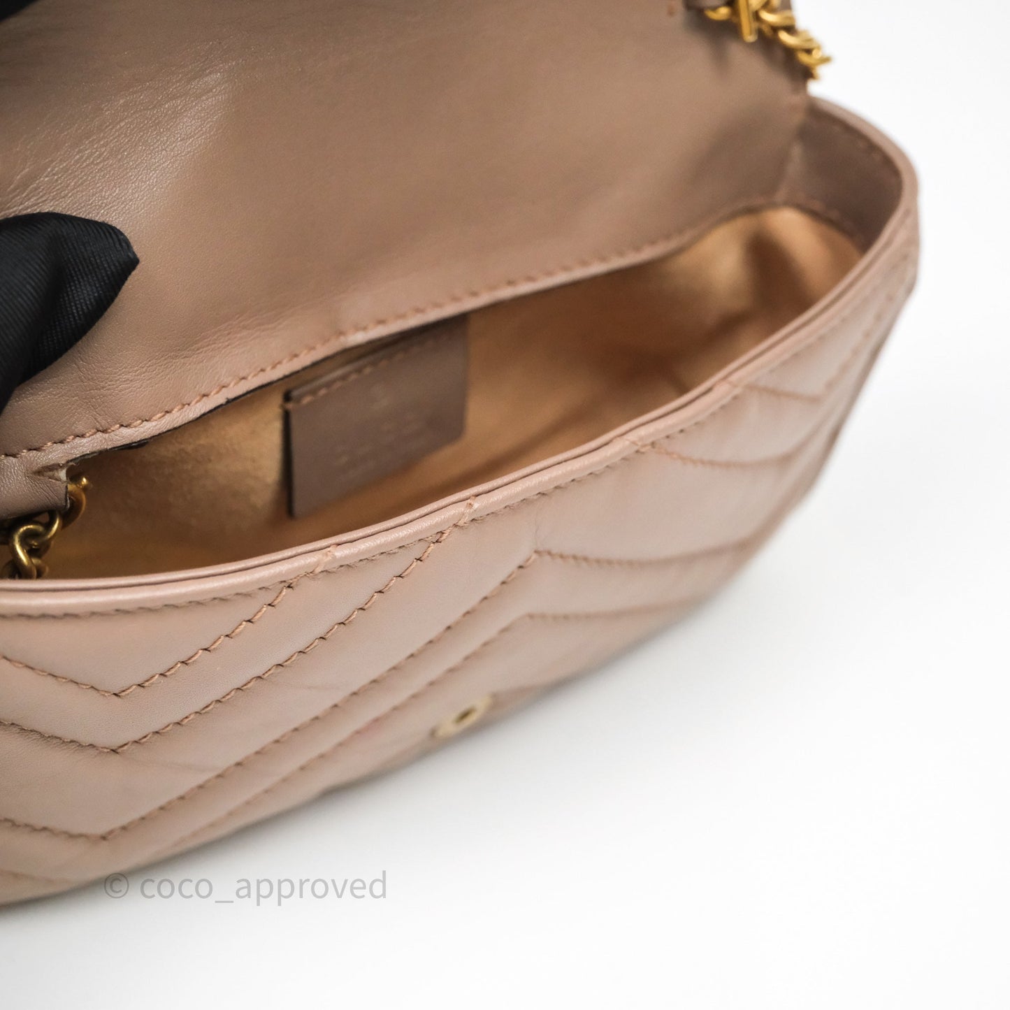 Gucci GG Marmont Matelassé Leather Super Mini Bag Dusty Pink