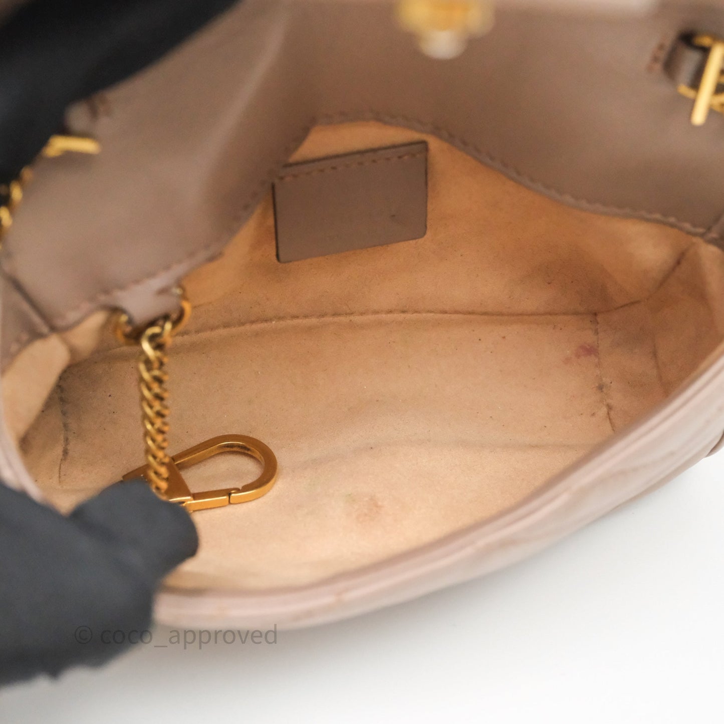 Gucci GG Marmont Matelassé Leather Super Mini Bag Dusty Pink