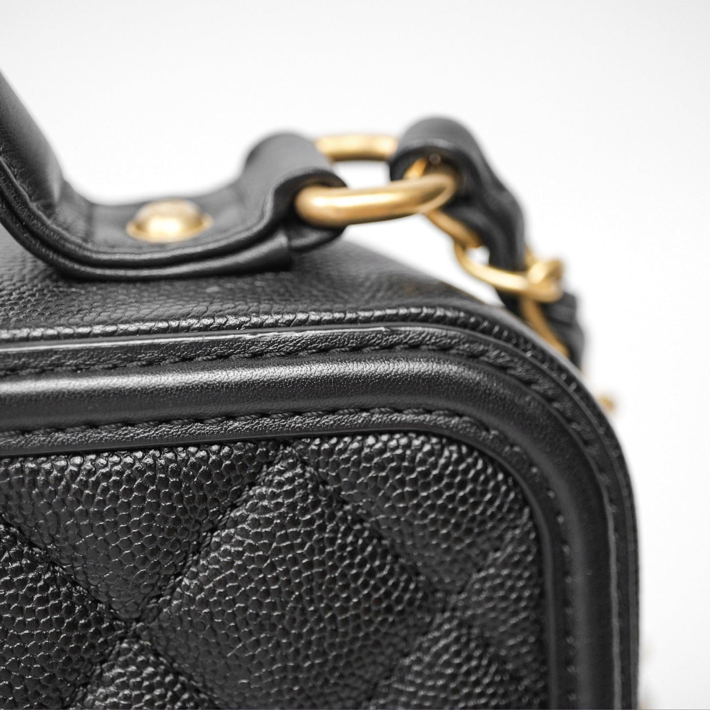 Chanel Quilted Medium CC Filigree Vanity Case Black Caviar Aged Gold Hardware