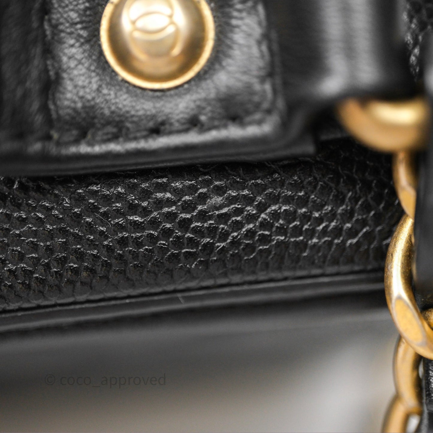 Chanel Quilted Medium CC Filigree Vanity Case Black Caviar Aged Gold Hardware
